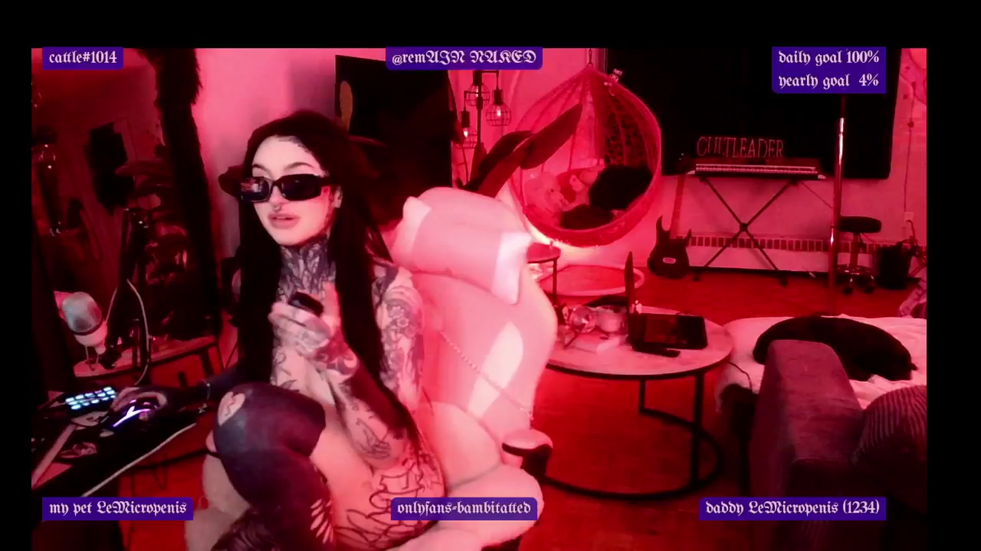 Gallery image thumbnail from Tattoobambi's myfreecams stream on, 03/14/2025, 02:30 image 2 of 20