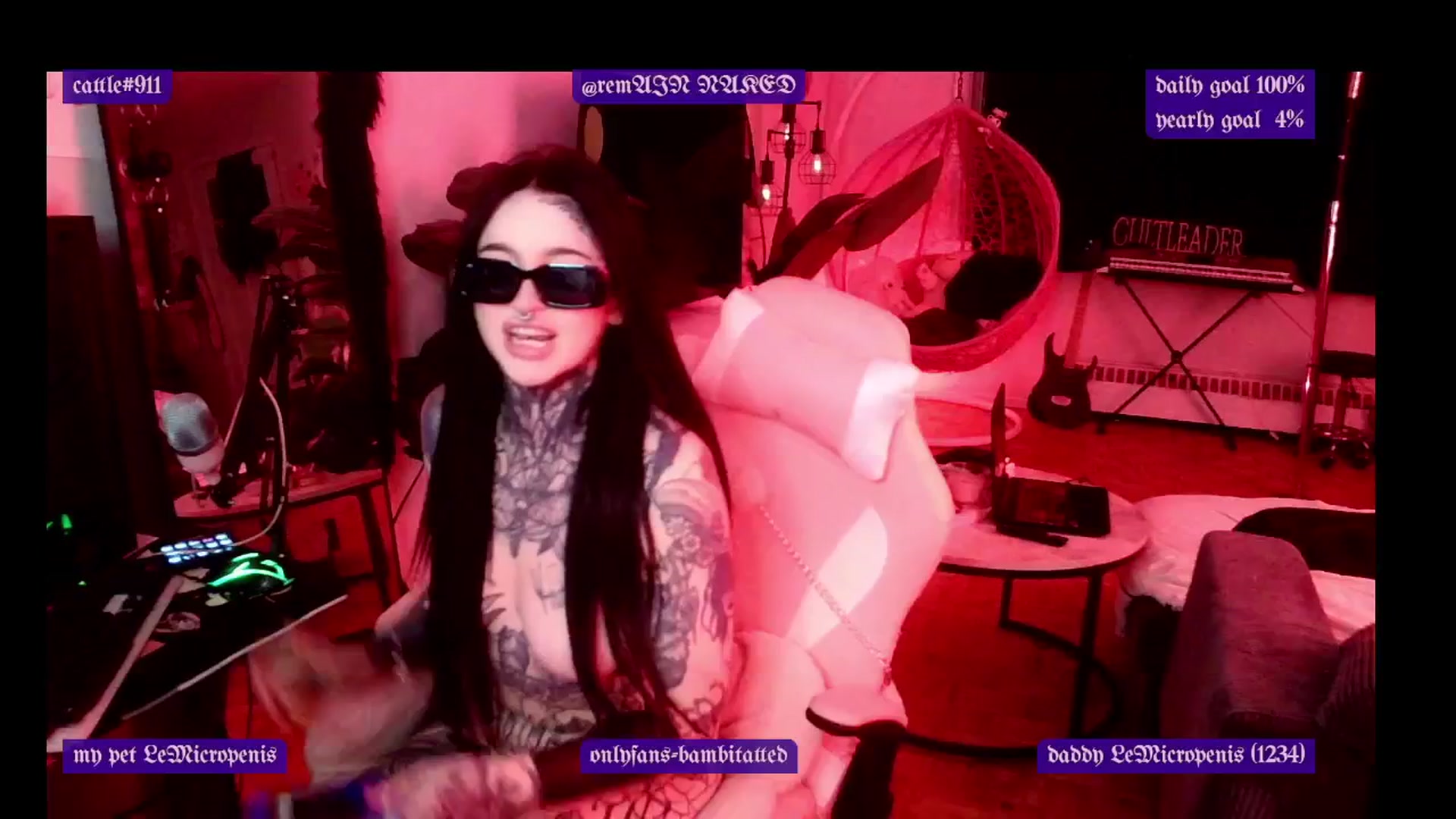 Gallery image thumbnail from Tattoobambi's myfreecams stream on, 03/14/2025, 02:30 image 17 of 20