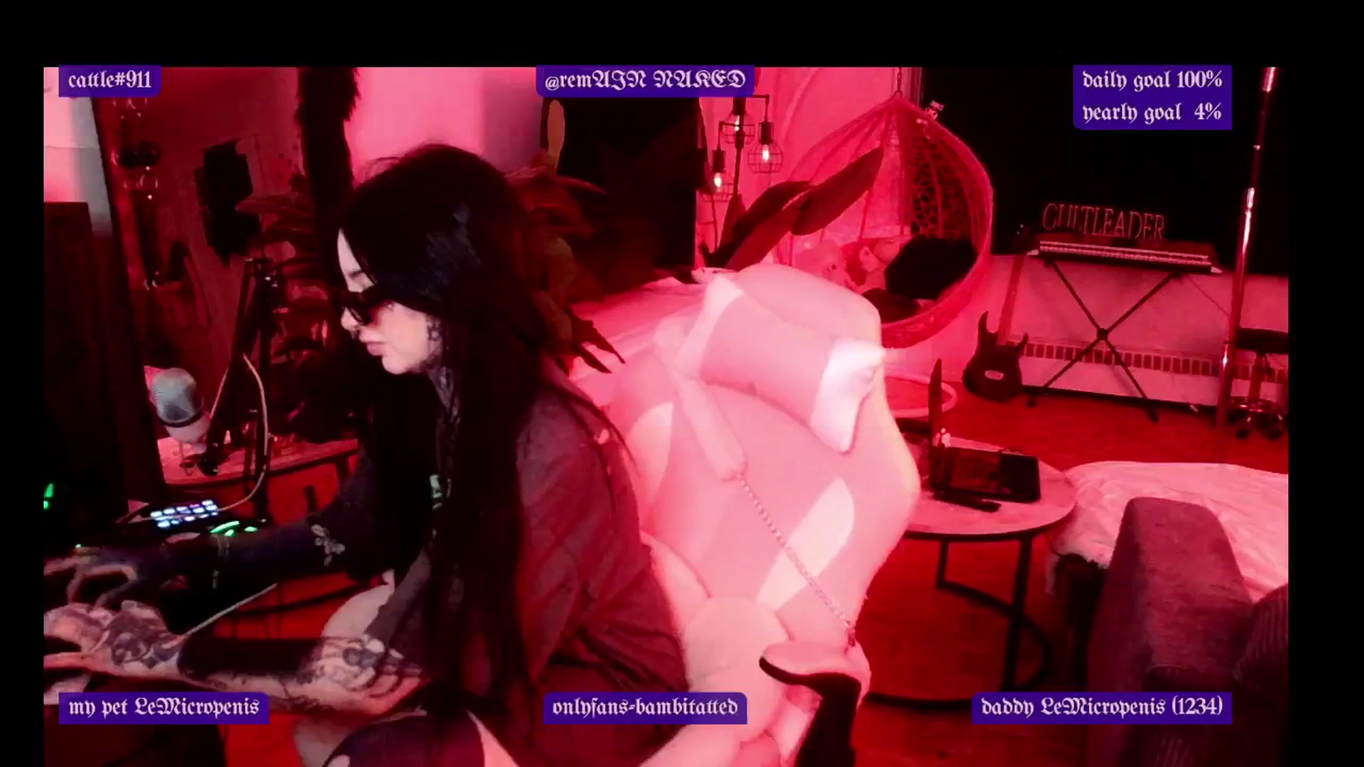 Gallery image thumbnail from Tattoobambi's myfreecams stream on, 03/14/2025, 02:30 image 19 of 20
