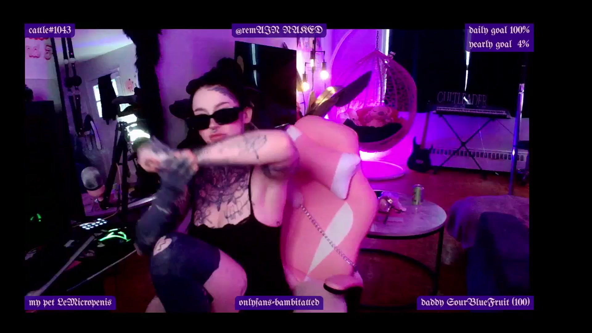 Gallery image thumbnail from Tattoobambi's myfreecams stream on, 03/16/2025, 24:11 image 4 of 20