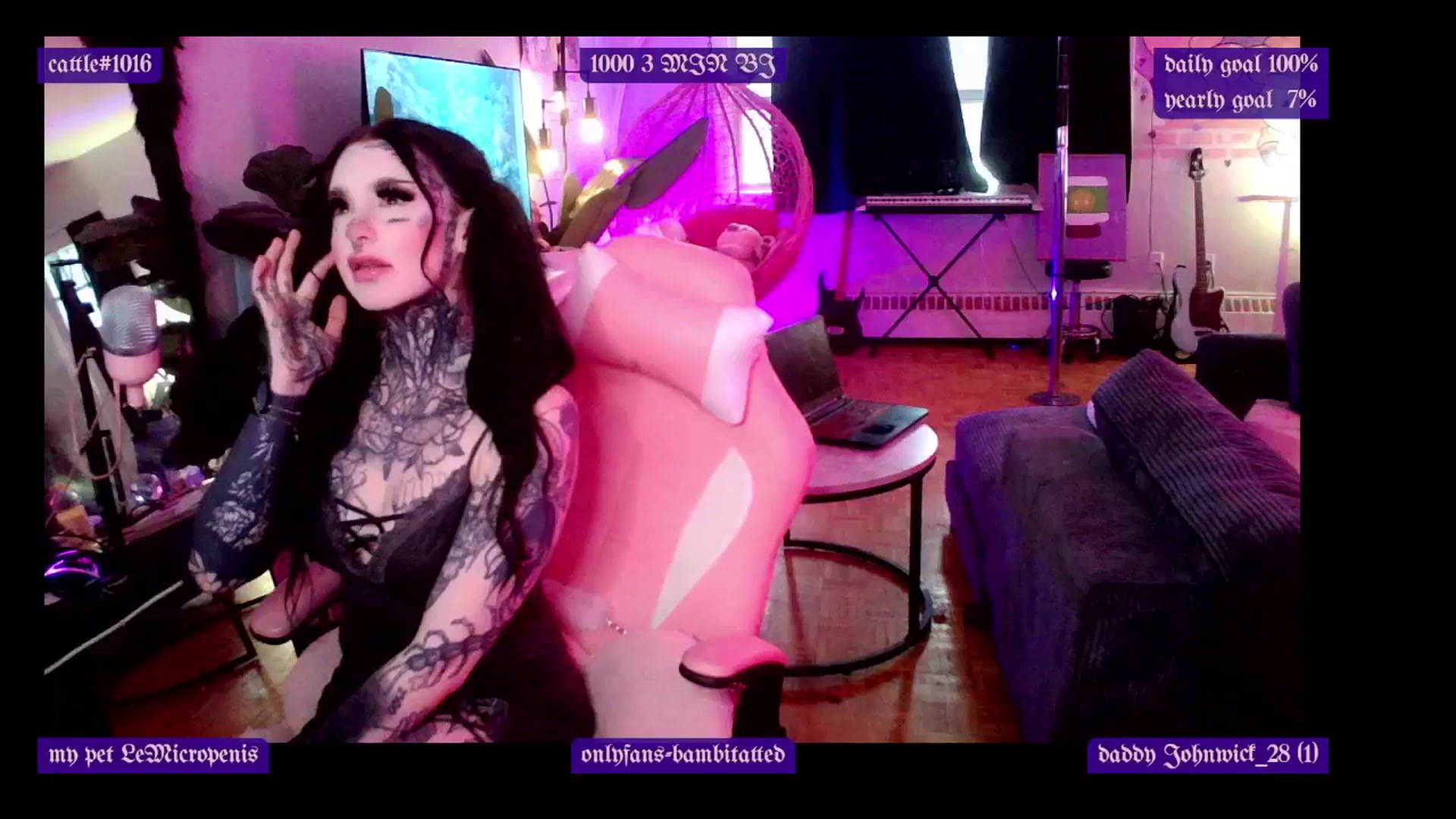 Gallery image thumbnail from Tattoobambi's myfreecams stream on, 04/12/2025, 24:03 image 1 of 20