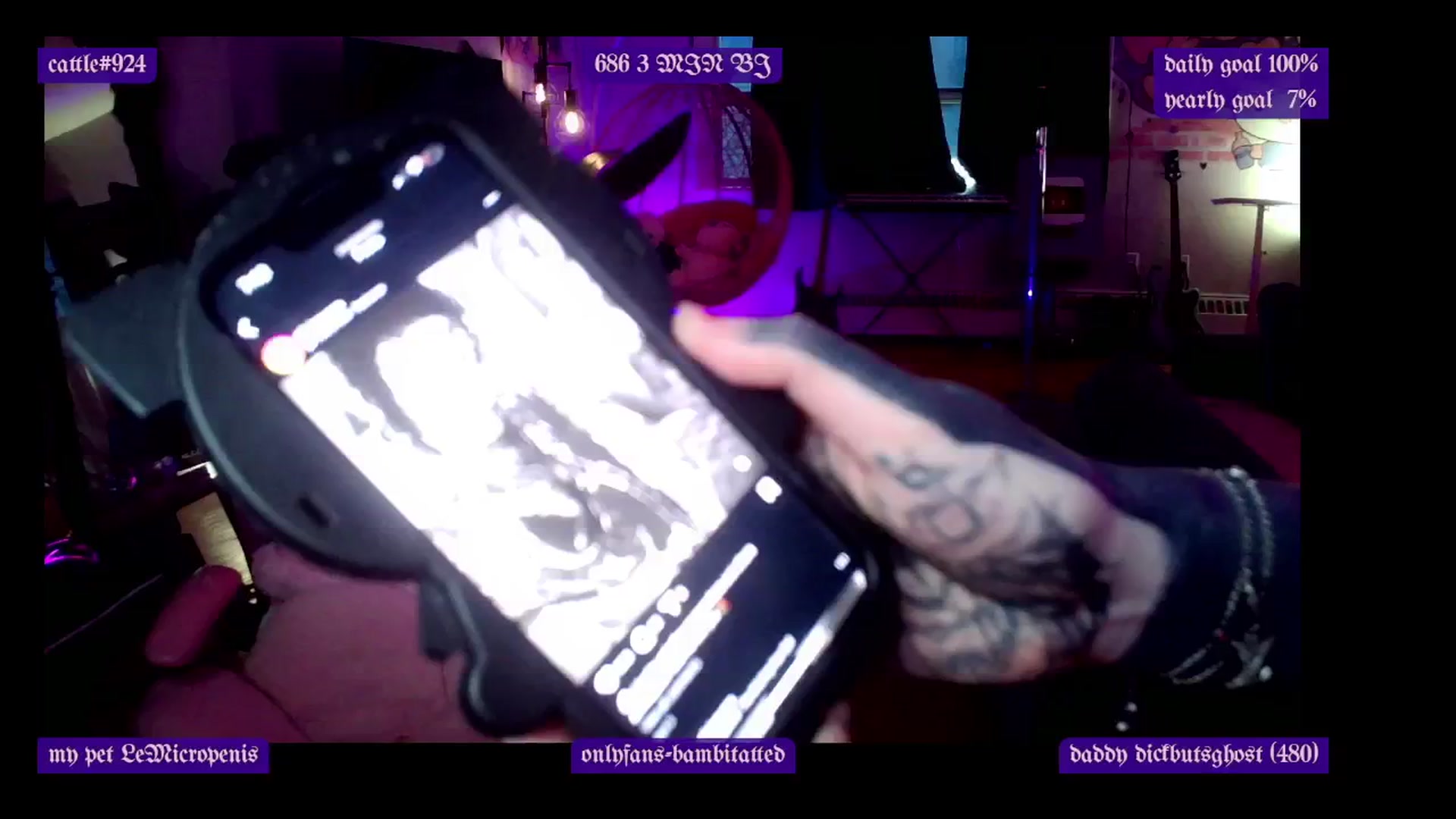 Gallery image thumbnail from Tattoobambi's myfreecams stream on, 04/12/2025, 24:03 image 11 of 20