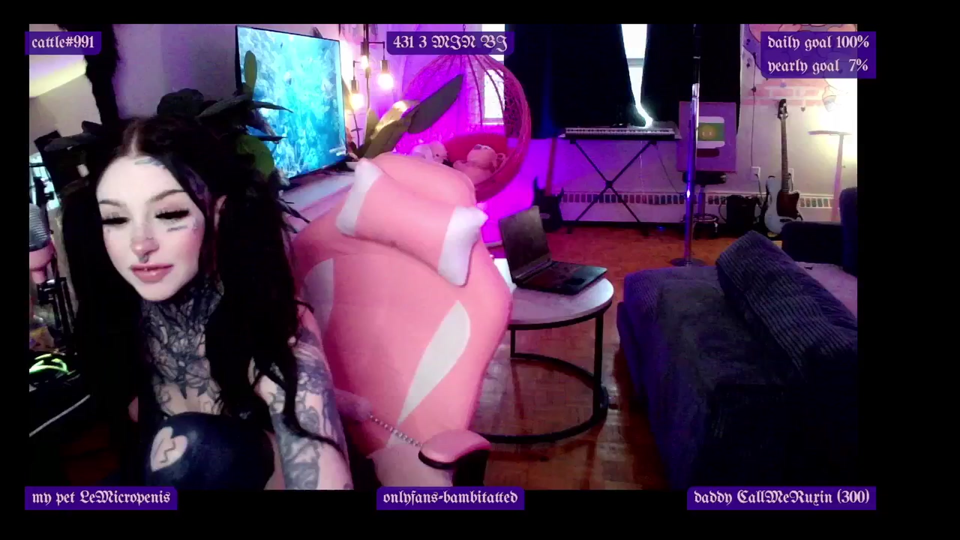 Gallery image thumbnail from Tattoobambi's myfreecams stream on, 04/12/2025, 24:03 image 5 of 20