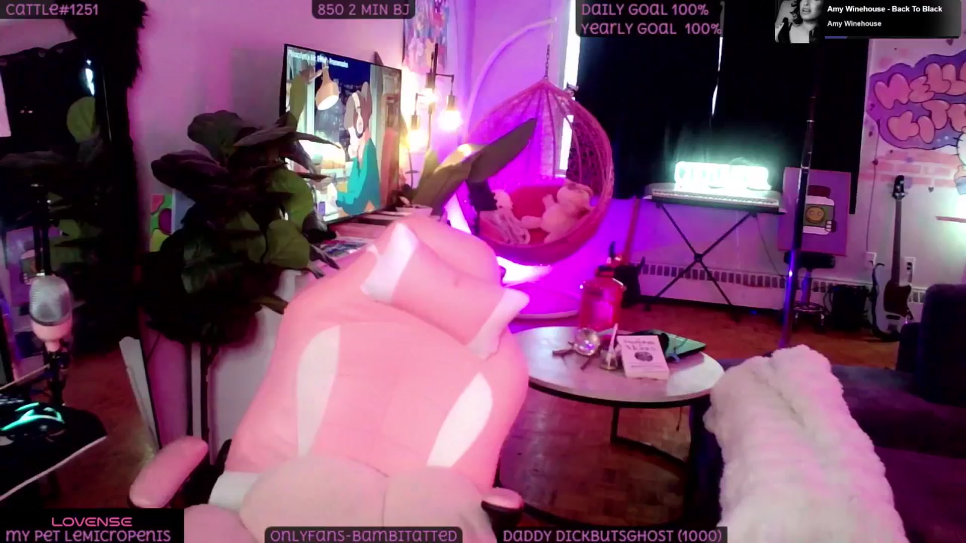Gallery image thumbnail from Tattoobambi's myfreecams stream on, 04/23/2025, 24:02 image 20 of 20