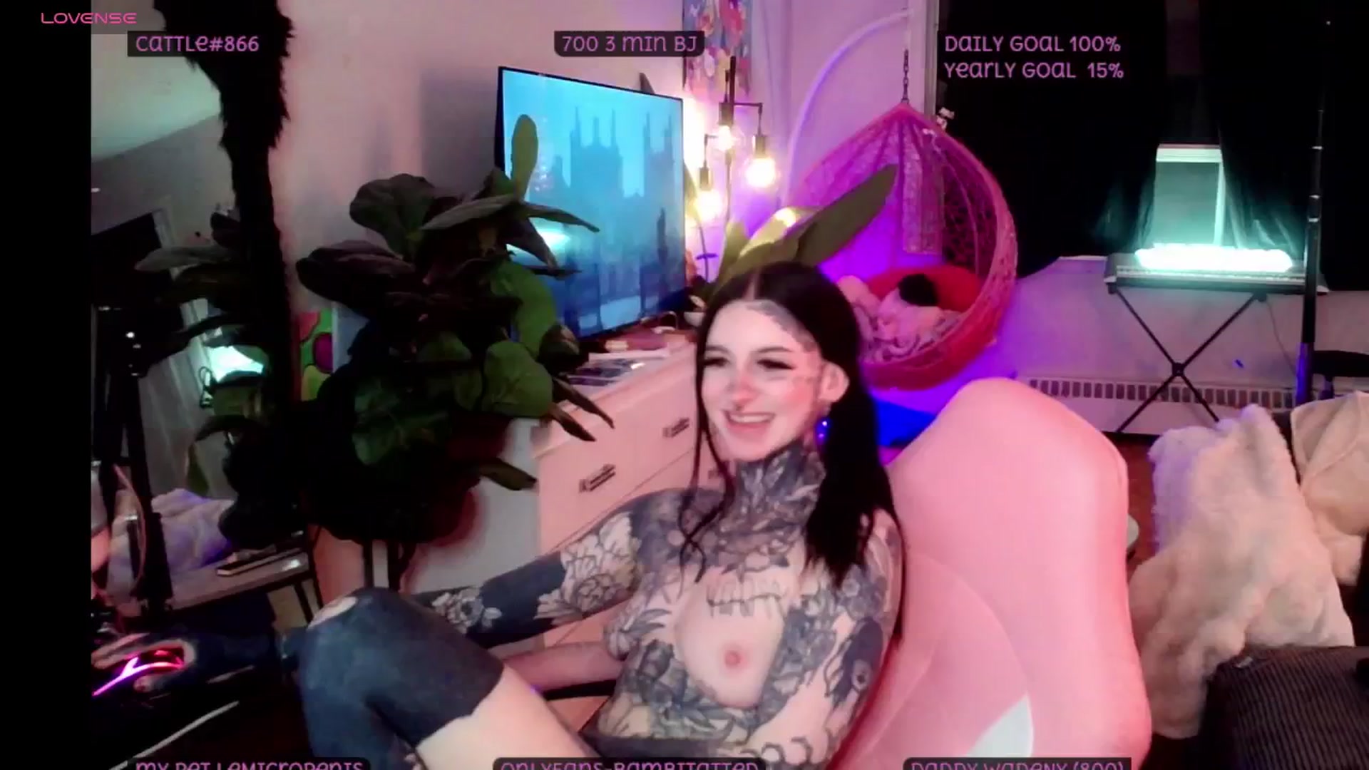 Gallery image thumbnail from Tattoobambi's myfreecams stream on, 04/29/2025, 05:56 image 12 of 20