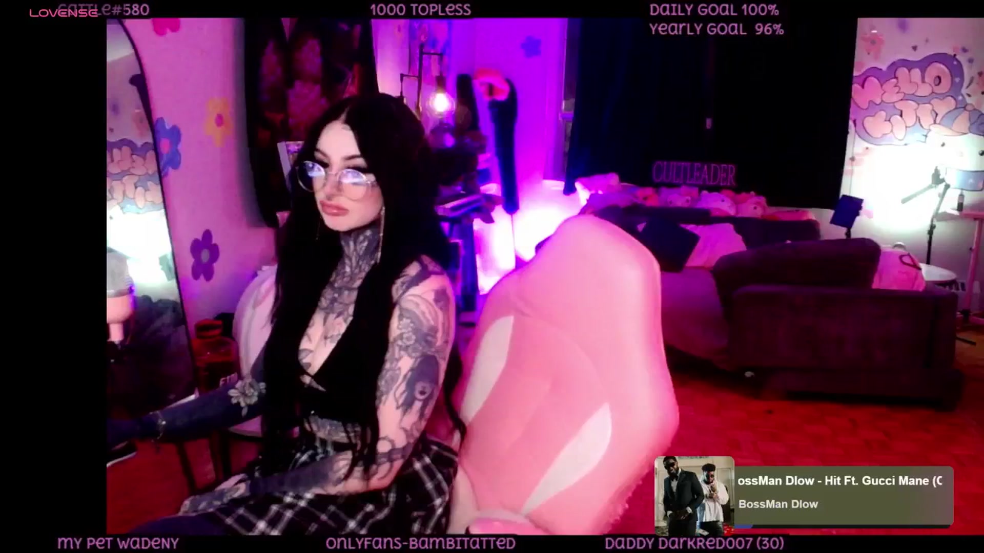 Gallery image thumbnail from Tattoobambi's myfreecams stream on, 05/28/2025, 02:18 image 10 of 20