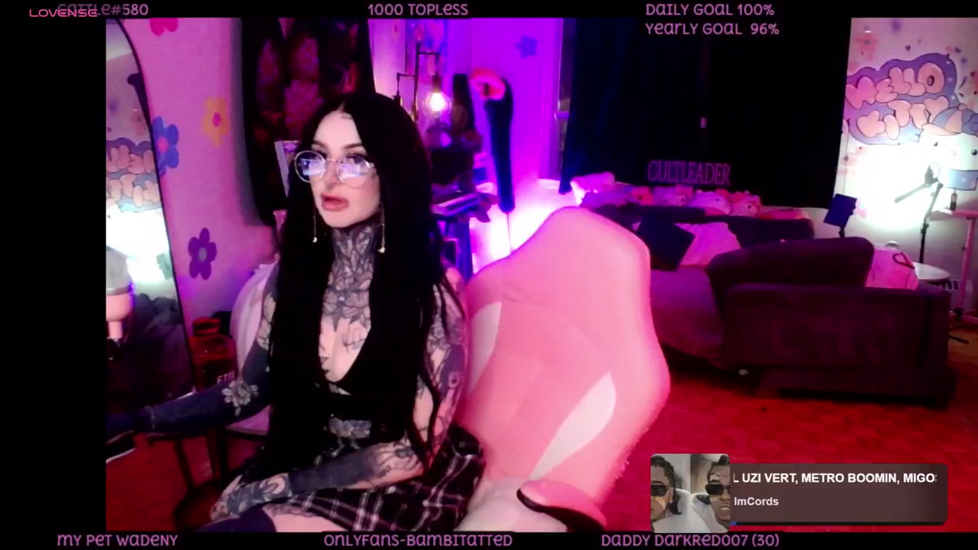 Gallery image thumbnail from Tattoobambi's myfreecams stream on, 05/28/2025, 02:18 image 6 of 20