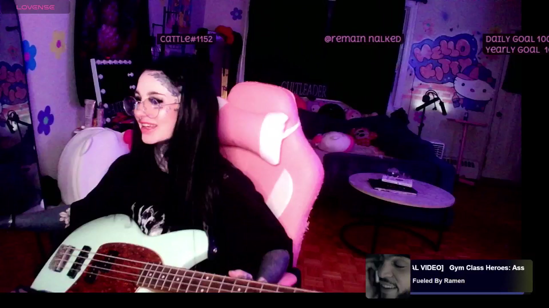 Gallery image thumbnail from Tattoobambi's myfreecams stream on, 06/12/2025, 04:51 image 13 of 20