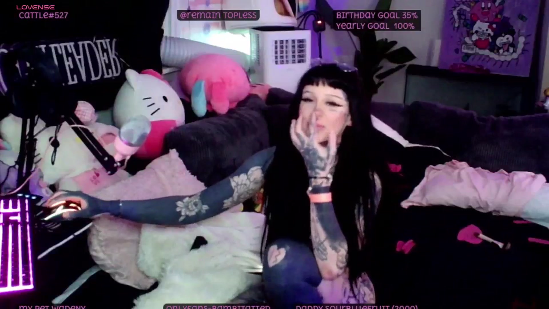 Gallery image thumbnail from Tattoobambi's myfreecams stream on, 07/01/2025, 03:26 image 8 of 20