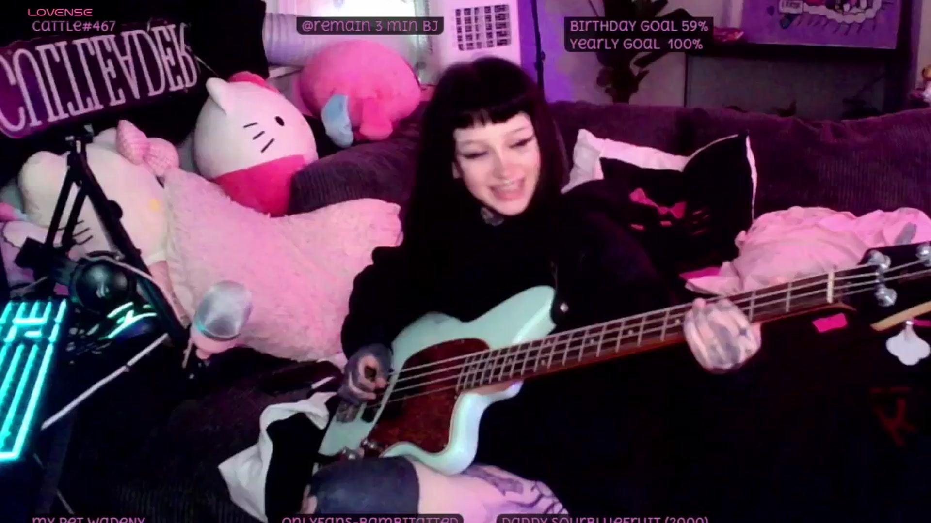 Gallery image thumbnail from Tattoobambi's myfreecams stream on, 07/01/2025, 03:46 image 6 of 20