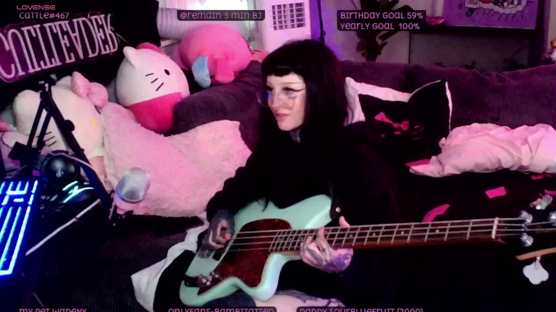 Gallery image thumbnail from Tattoobambi's myfreecams stream on, 07/01/2025, 03:46 image 14 of 20