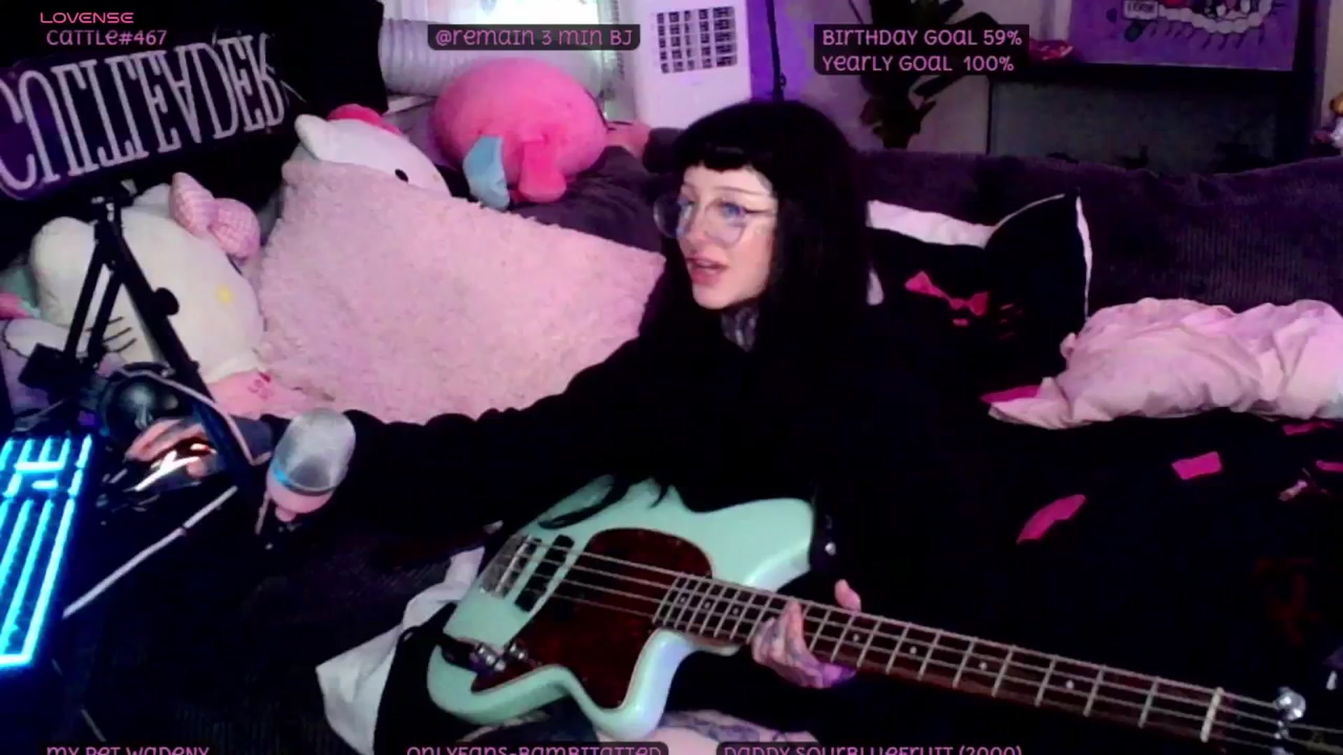 Gallery image thumbnail from Tattoobambi's myfreecams stream on, 07/01/2025, 03:46 image 19 of 20