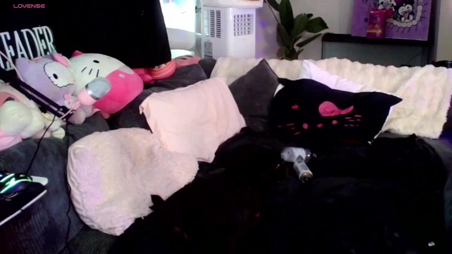 Gallery image thumbnail from Tattoobambi's myfreecams stream on, 07/05/2025, 04:48 image 9 of 20