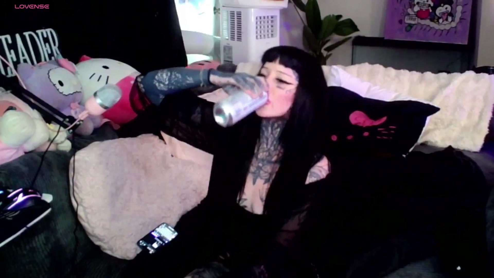 Gallery image thumbnail from Tattoobambi's myfreecams stream on, 07/05/2025, 04:48 image 5 of 20