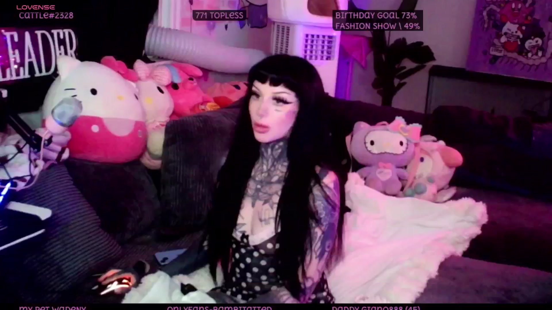 Gallery image thumbnail from Tattoobambi's myfreecams stream on, 07/11/2025, 02:14 image 9 of 20