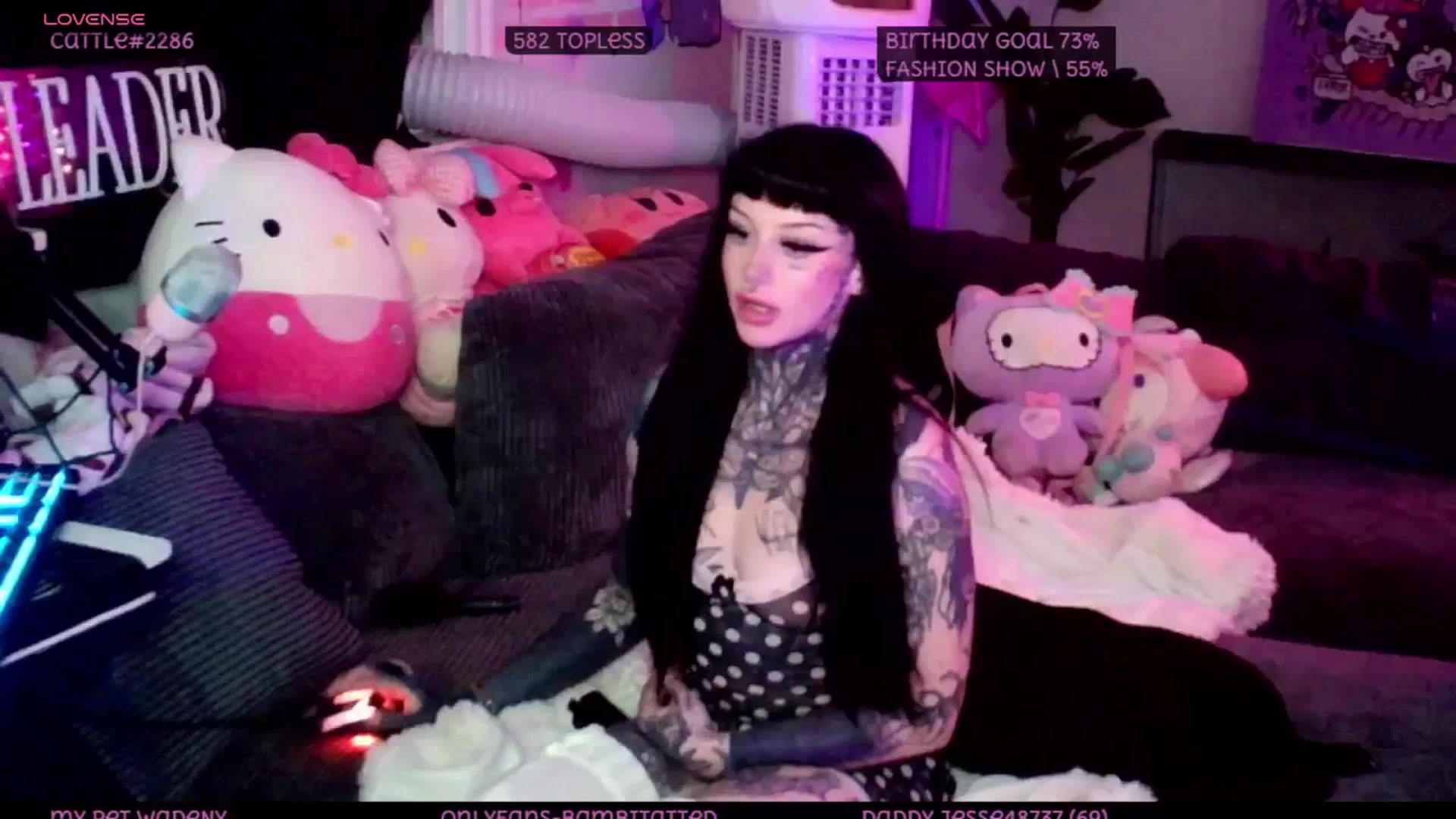 Gallery image thumbnail from Tattoobambi's myfreecams stream on, 07/11/2025, 02:14 image 16 of 20