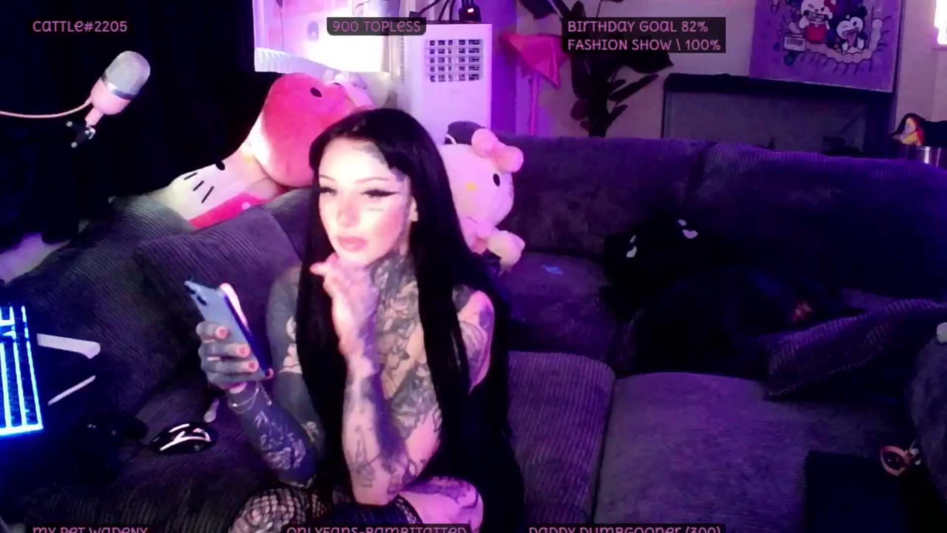 Gallery image thumbnail from Tattoobambi's myfreecams stream on, 07/15/2025, 01:05 image 8 of 20