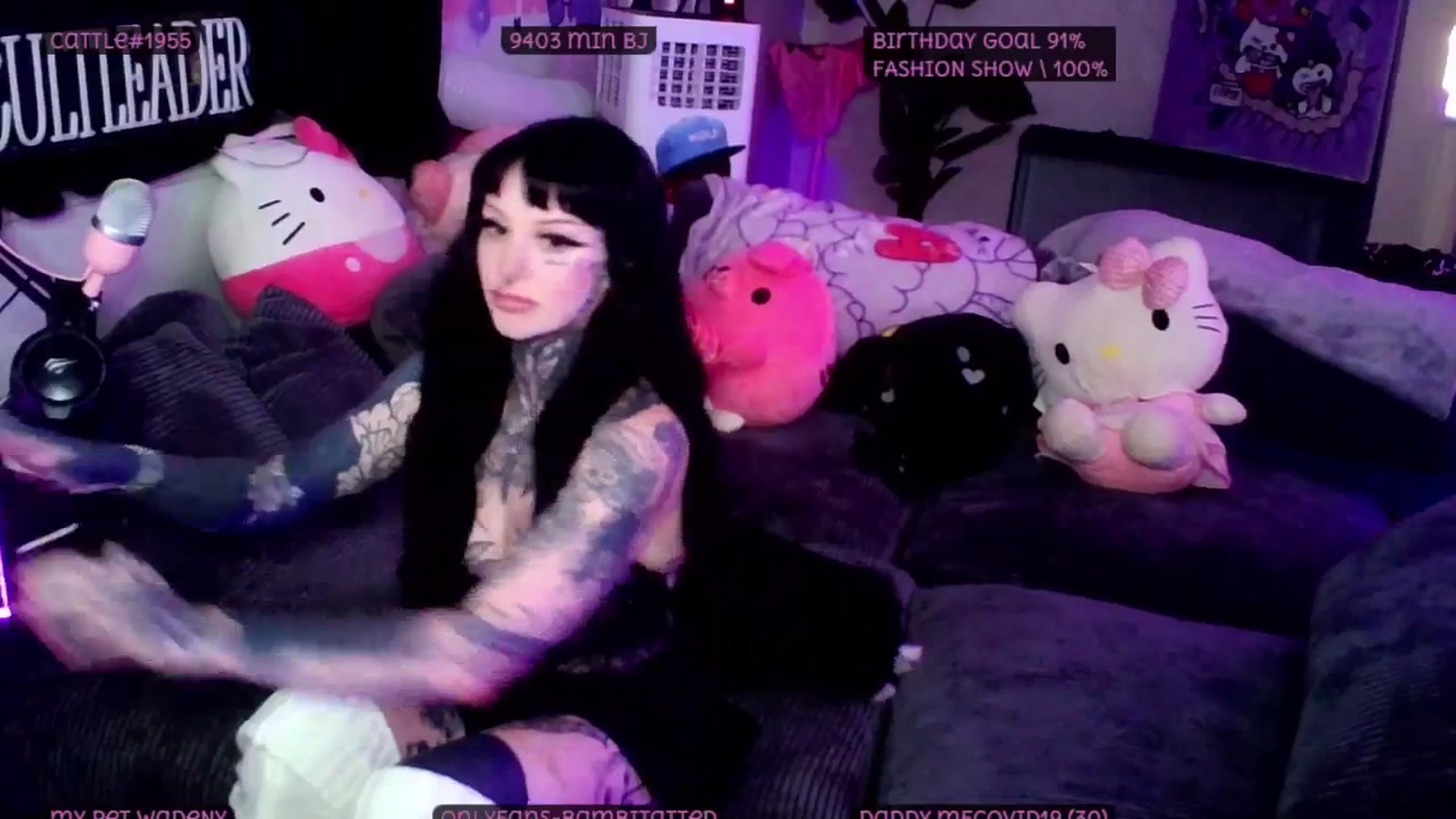 Gallery image thumbnail from Tattoobambi's myfreecams stream on, 07/17/2025, 03:14 image 6 of 20