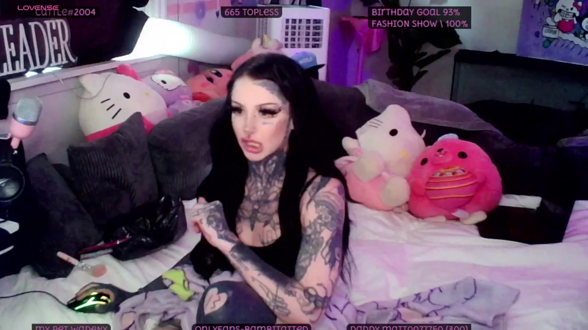 Gallery image thumbnail from Tattoobambi's myfreecams stream on, 07/18/2025, 23:13 image 6 of 20