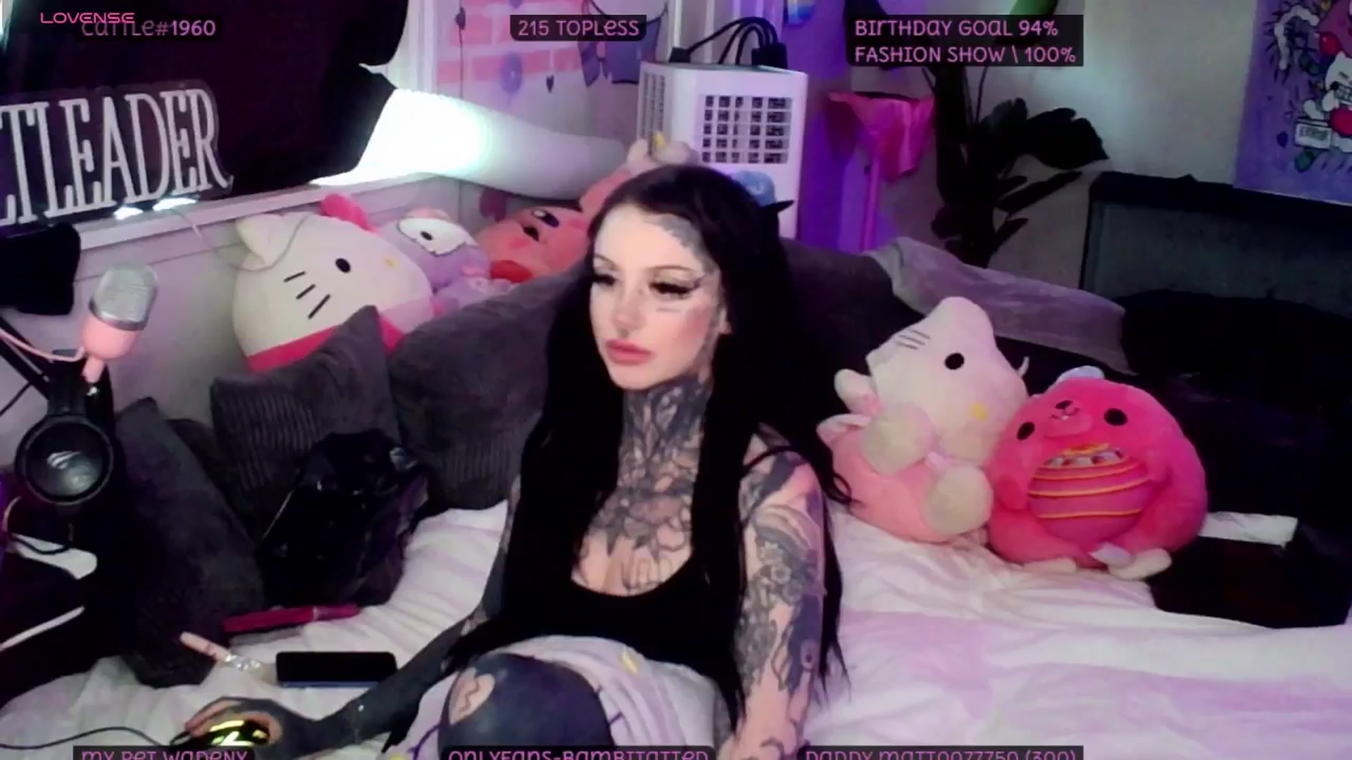 Gallery image thumbnail from Tattoobambi's myfreecams stream on, 07/18/2025, 23:13 image 17 of 20