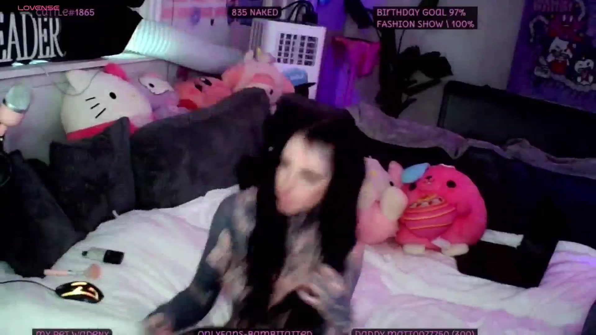 Gallery image thumbnail from Tattoobambi's myfreecams stream on, 07/19/2025, 01:03 image 14 of 20