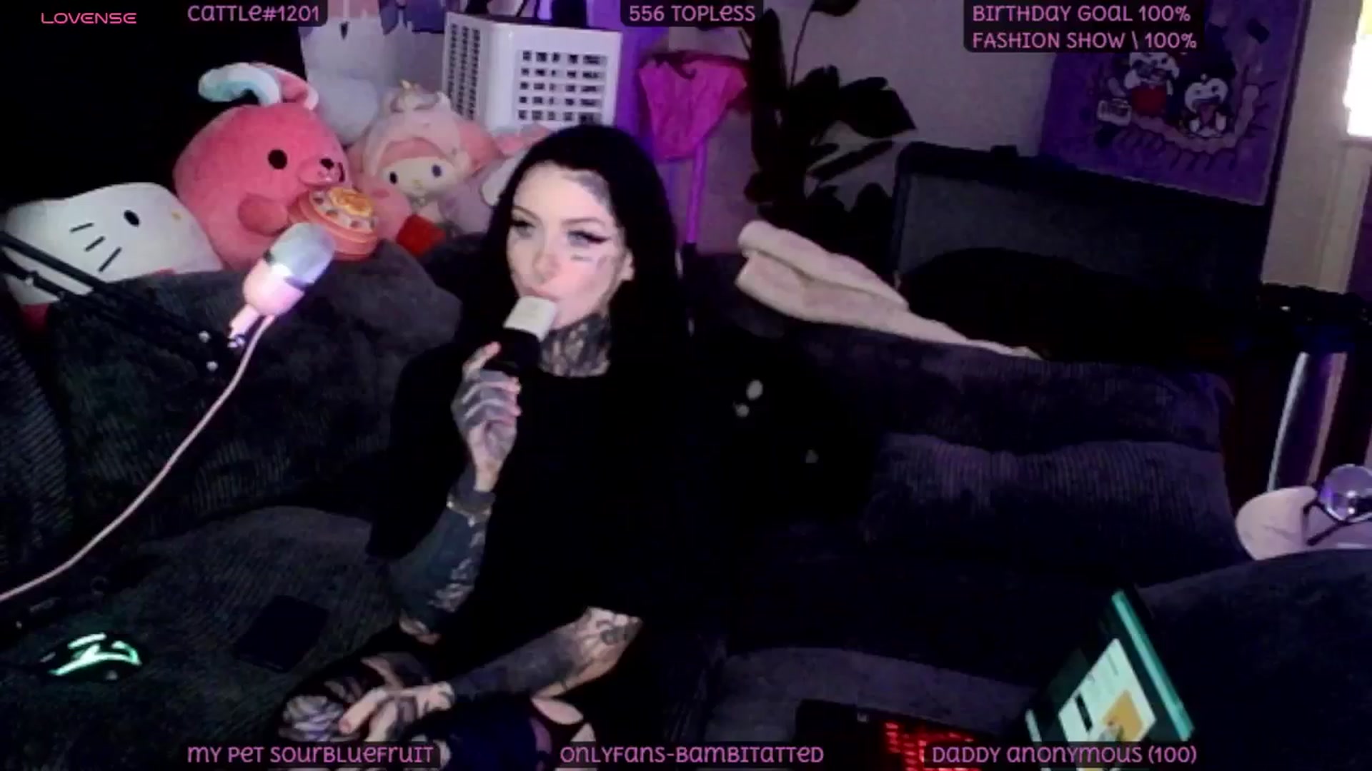 Gallery image thumbnail from Tattoobambi's myfreecams stream on, 07/26/2025, 04:23 image 4 of 20