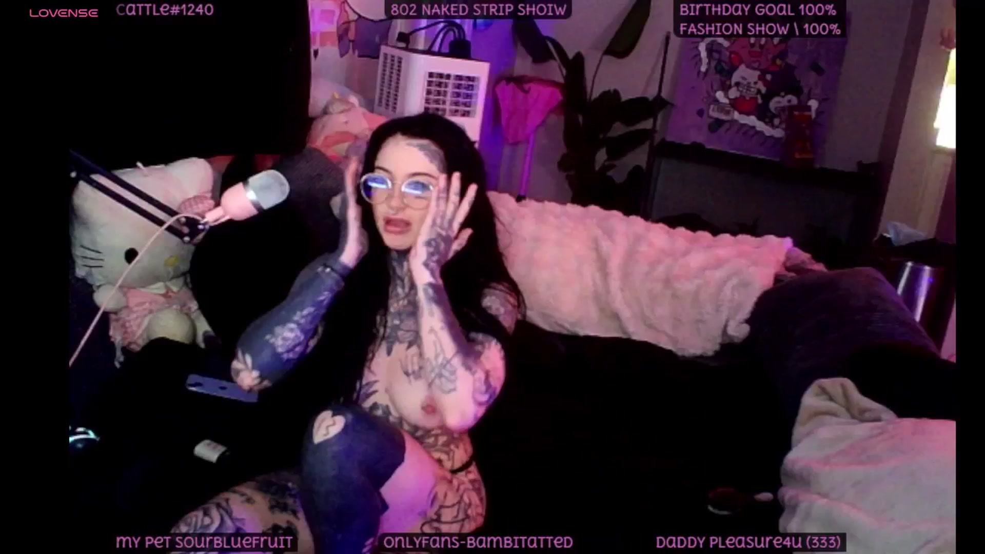 Gallery image thumbnail from Tattoobambi's myfreecams stream on, 07/30/2025, 04:37 image 18 of 20