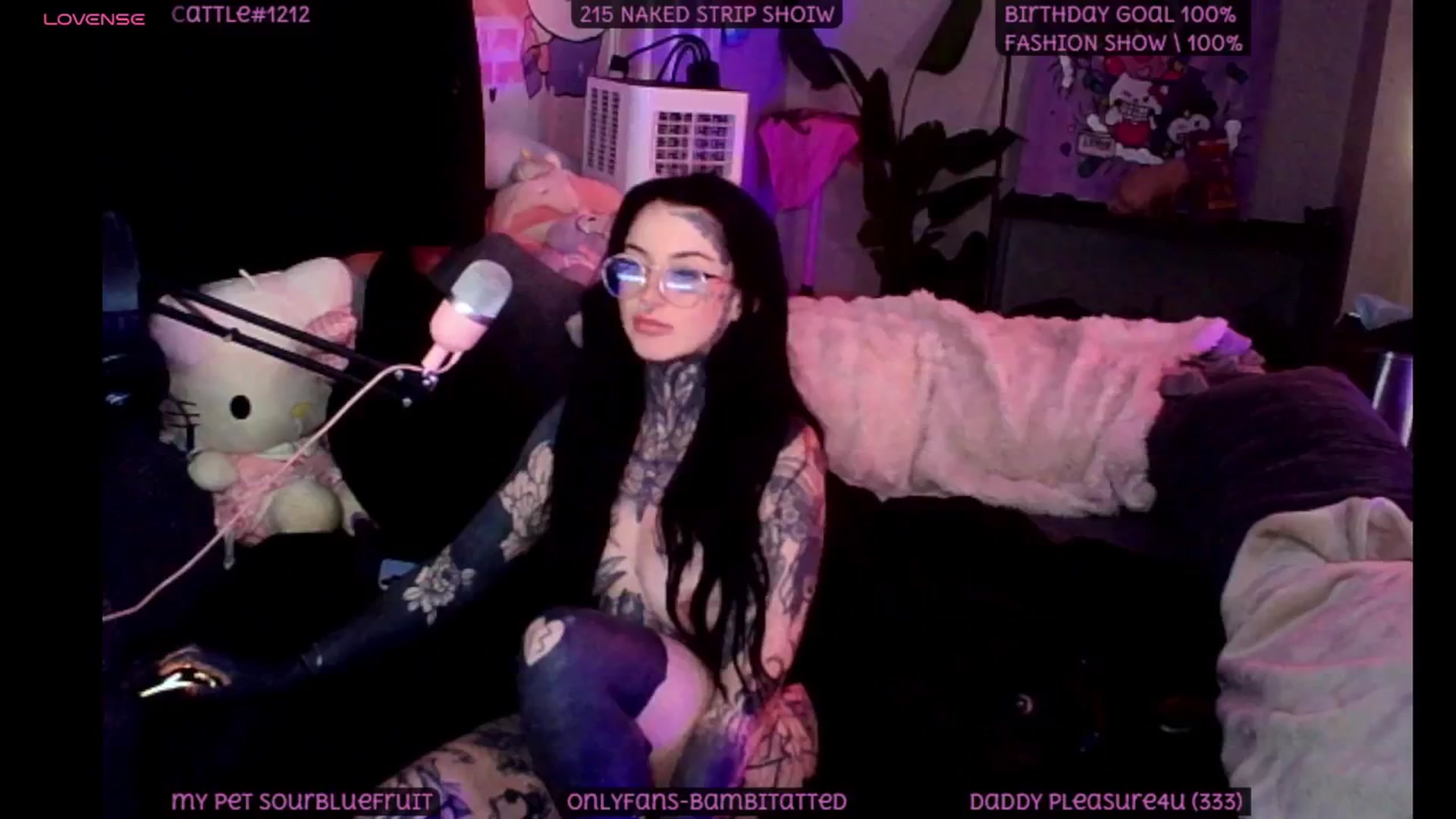 Gallery image thumbnail from Tattoobambi's myfreecams stream on, 07/30/2025, 05:20 image 15 of 20
