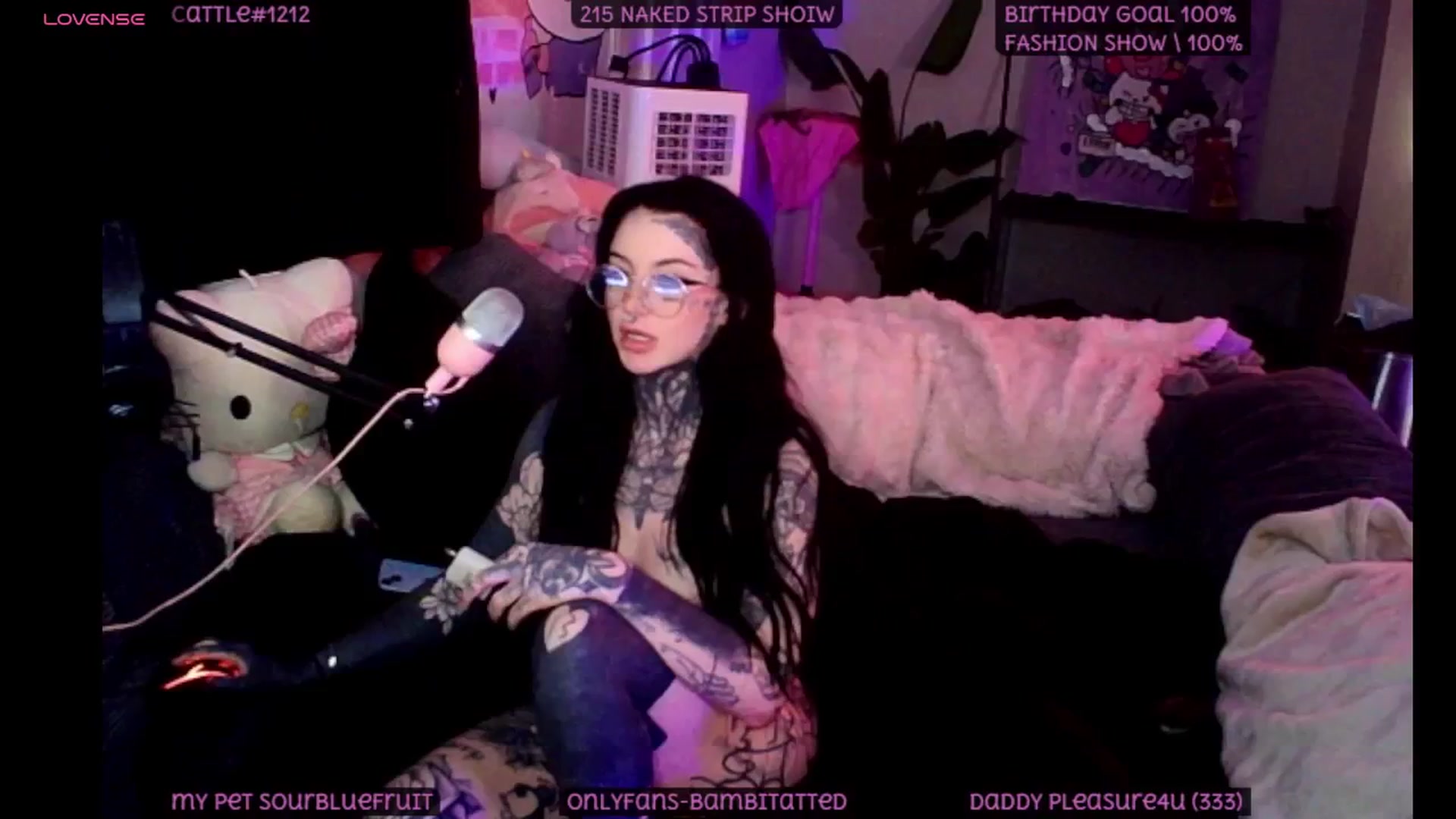 Gallery image thumbnail from Tattoobambi's myfreecams stream on, 07/30/2025, 05:20 image 14 of 20