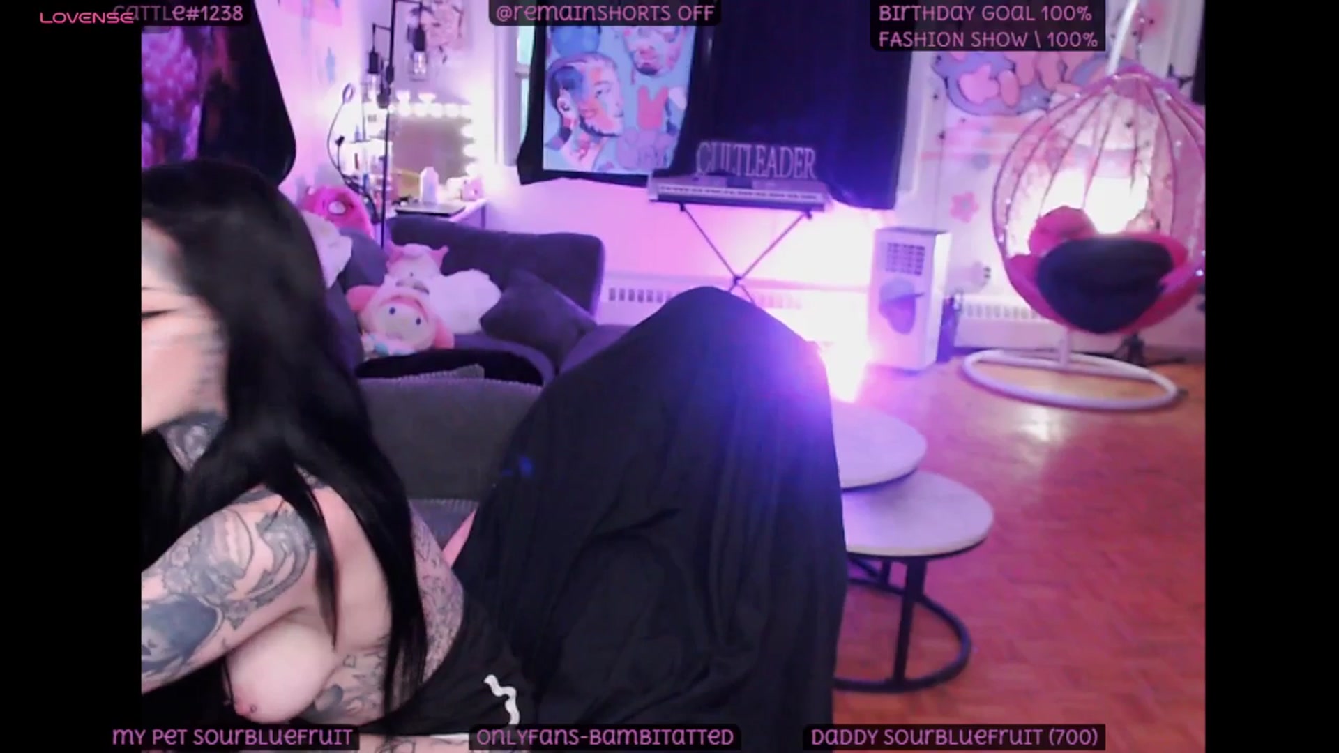 Gallery image thumbnail from Tattoobambi's myfreecams stream on, 08/02/2025, 01:56 image 8 of 20
