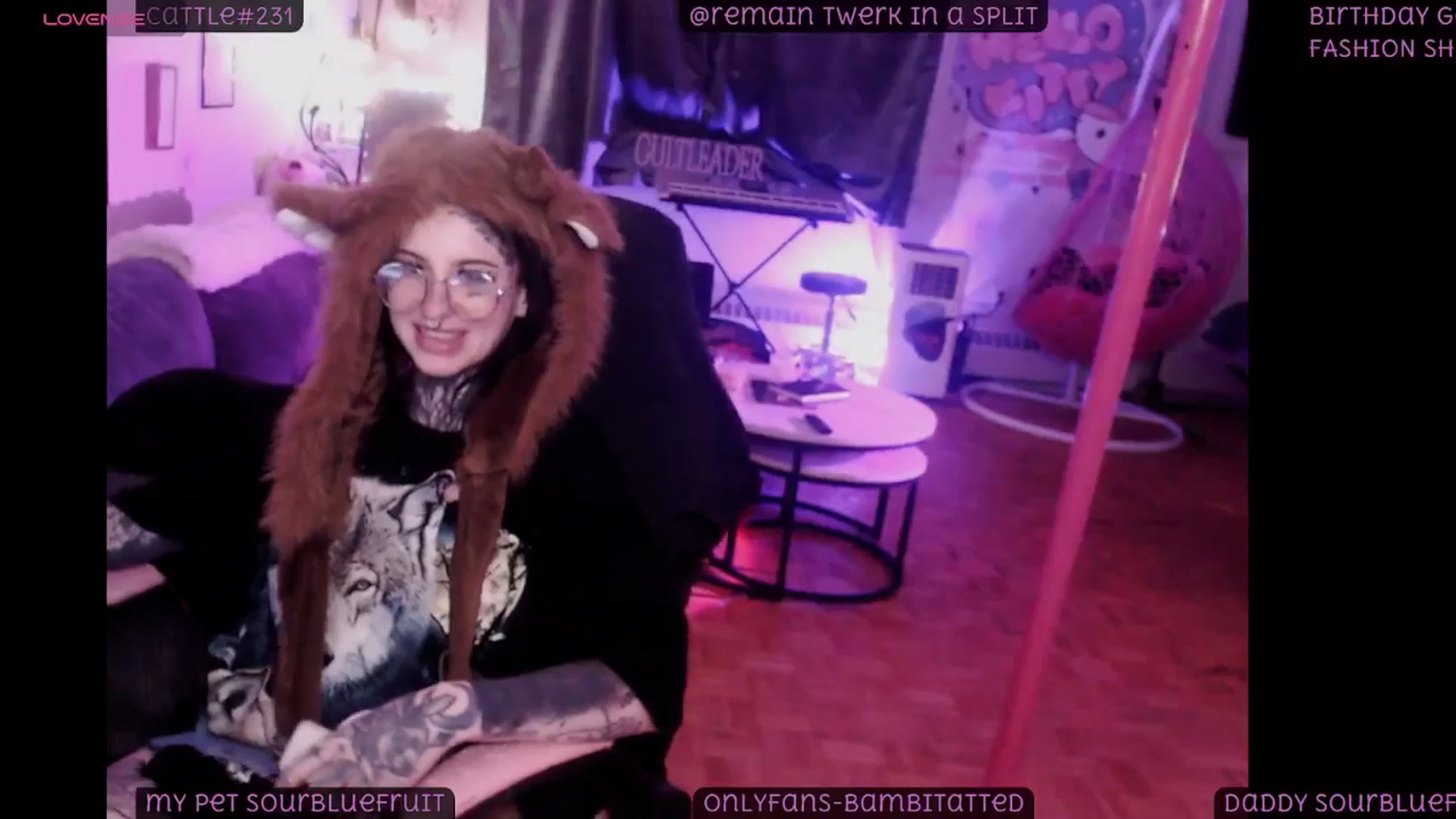 Gallery image thumbnail from Tattoobambi's myfreecams stream on, 08/12/2025, 08:04 image 20 of 20