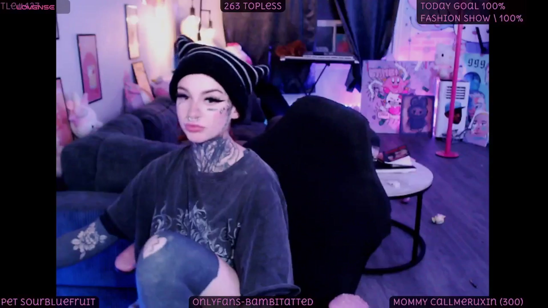 Gallery image thumbnail from Tattoobambi's myfreecams stream on, 09/21/2025, 02:08 image 16 of 20