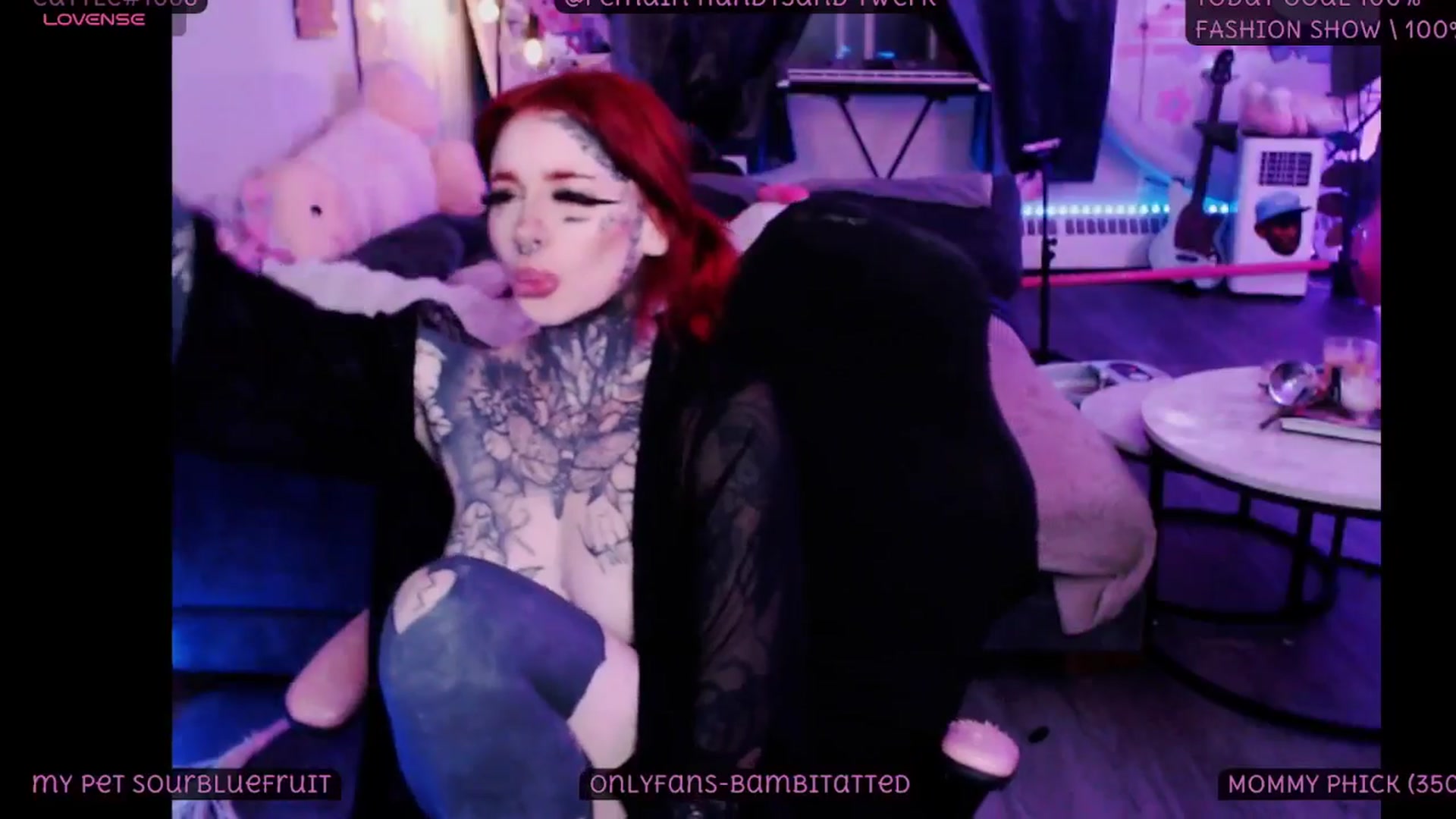 Gallery image thumbnail from Tattoobambi's myfreecams stream on, 10/07/2025, 04:10 image 13 of 20