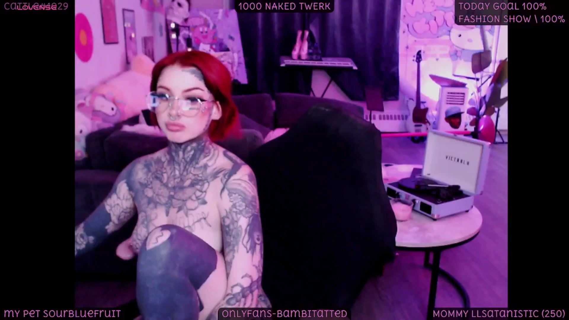 Gallery image thumbnail from Tattoobambi's myfreecams stream on, 10/10/2025, 06:35 image 3 of 20