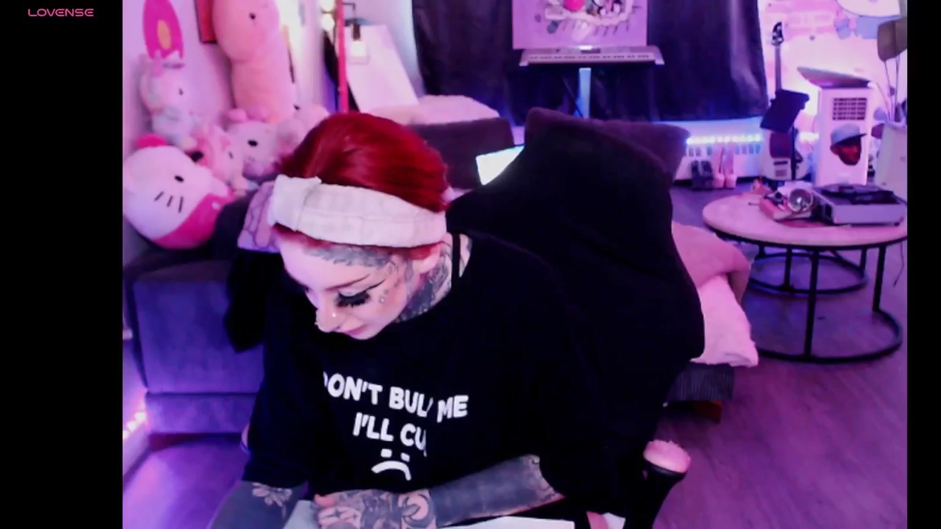 Gallery image thumbnail from Tattoobambi's myfreecams stream on, 10/16/2025, 17:06 image 13 of 20
