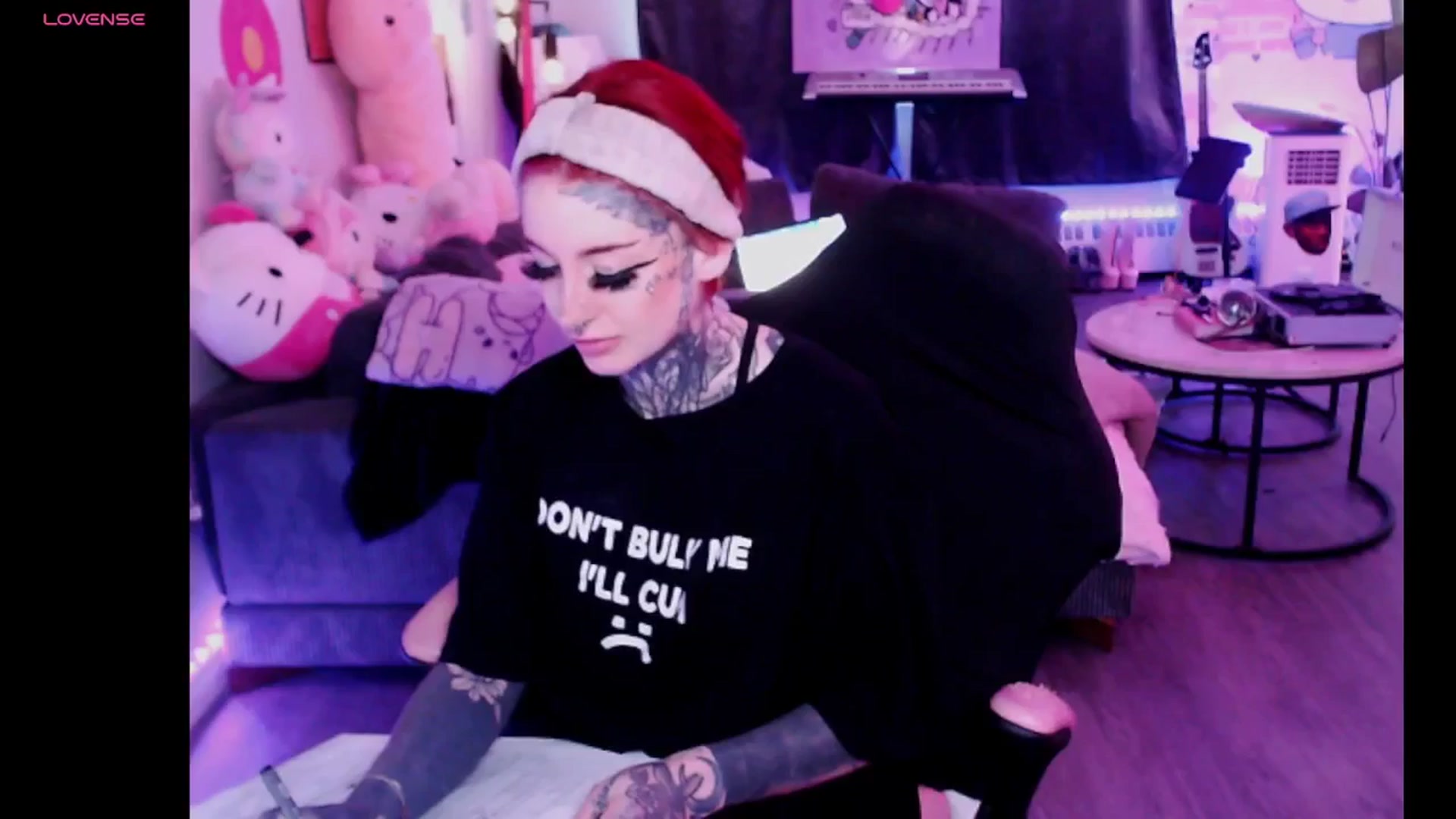 Gallery image thumbnail from Tattoobambi's myfreecams stream on, 10/16/2025, 17:06 image 19 of 20