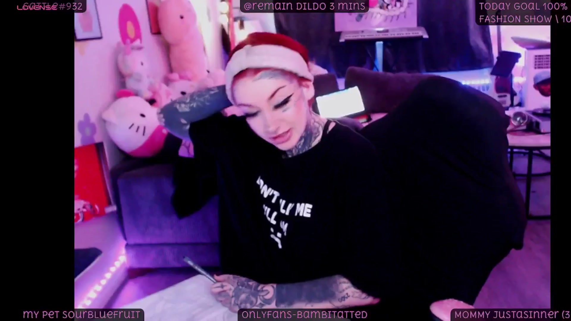 Gallery image thumbnail from Tattoobambi's myfreecams stream on, 10/16/2025, 17:06 image 7 of 20