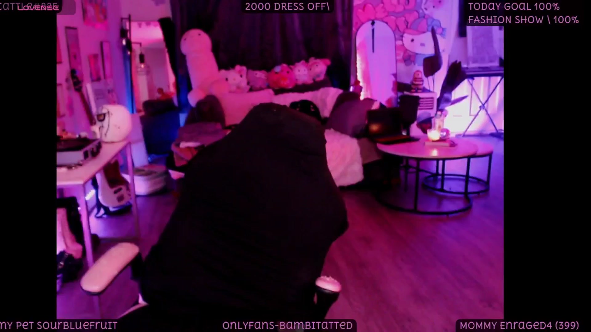Gallery image thumbnail from Tattoobambi's myfreecams stream on, 10/19/2025, 03:15 image 5 of 20