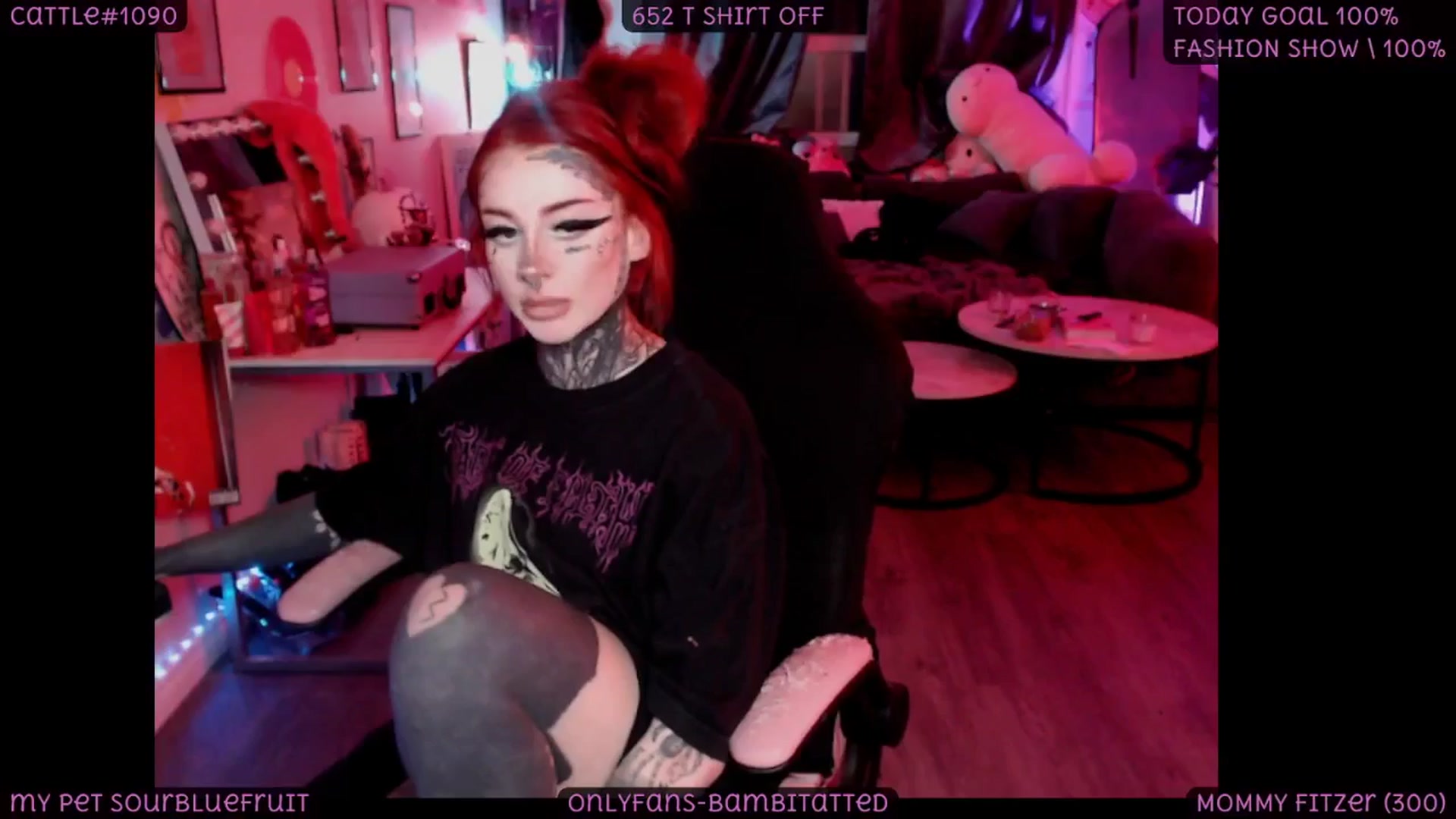 Gallery image thumbnail from Tattoobambi's myfreecams stream on, 11/08/2025, 05:54 image 4 of 20