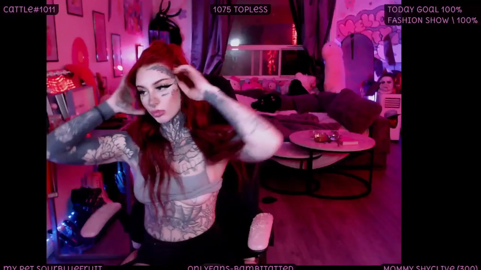 Gallery image thumbnail from Tattoobambi's myfreecams stream on, 11/09/2025, 03:54 image 5 of 20