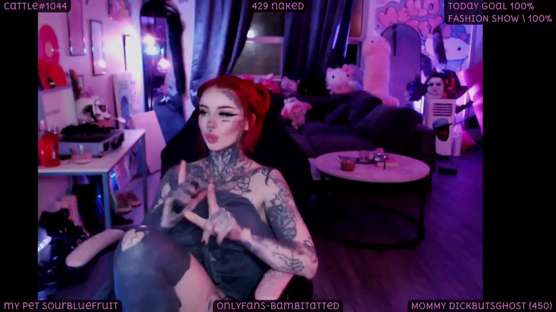 Gallery image thumbnail from Tattoobambi's myfreecams stream on, 11/11/2025, 06:31 image 7 of 20