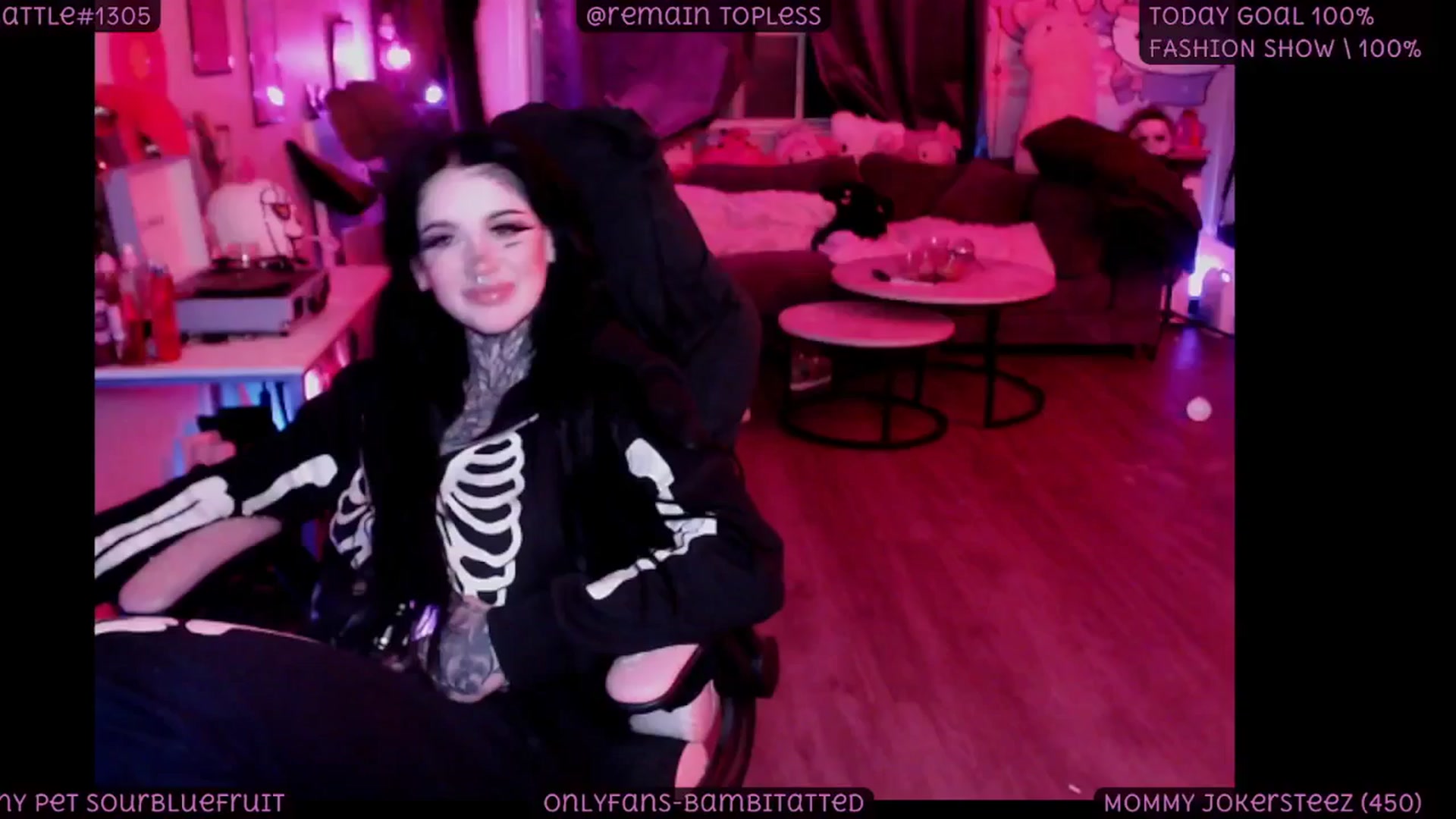Gallery image thumbnail from Tattoobambi's myfreecams stream on, 11/20/2025, 06:16 image 8 of 20