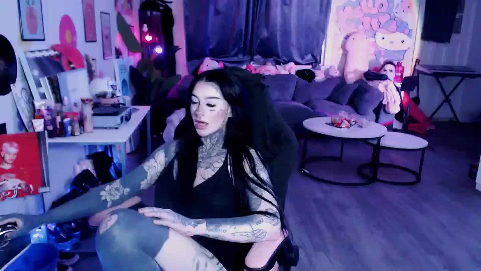 Gallery image thumbnail from Tattoobambi's myfreecams stream on, 11/30/2025, 03:28 image 3 of 20