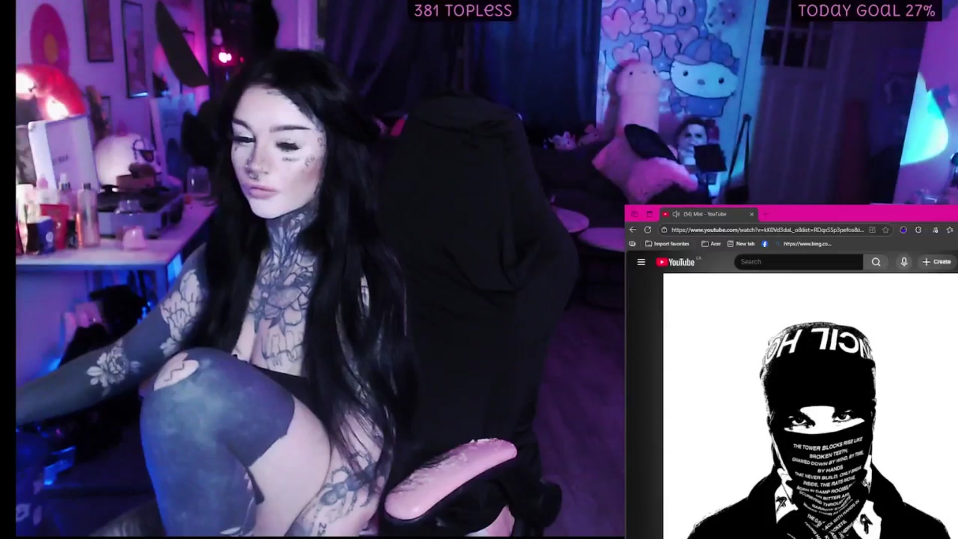 Gallery image thumbnail from Tattoobambi's myfreecams stream on, 12/02/2025, 03:34 image 9 of 20