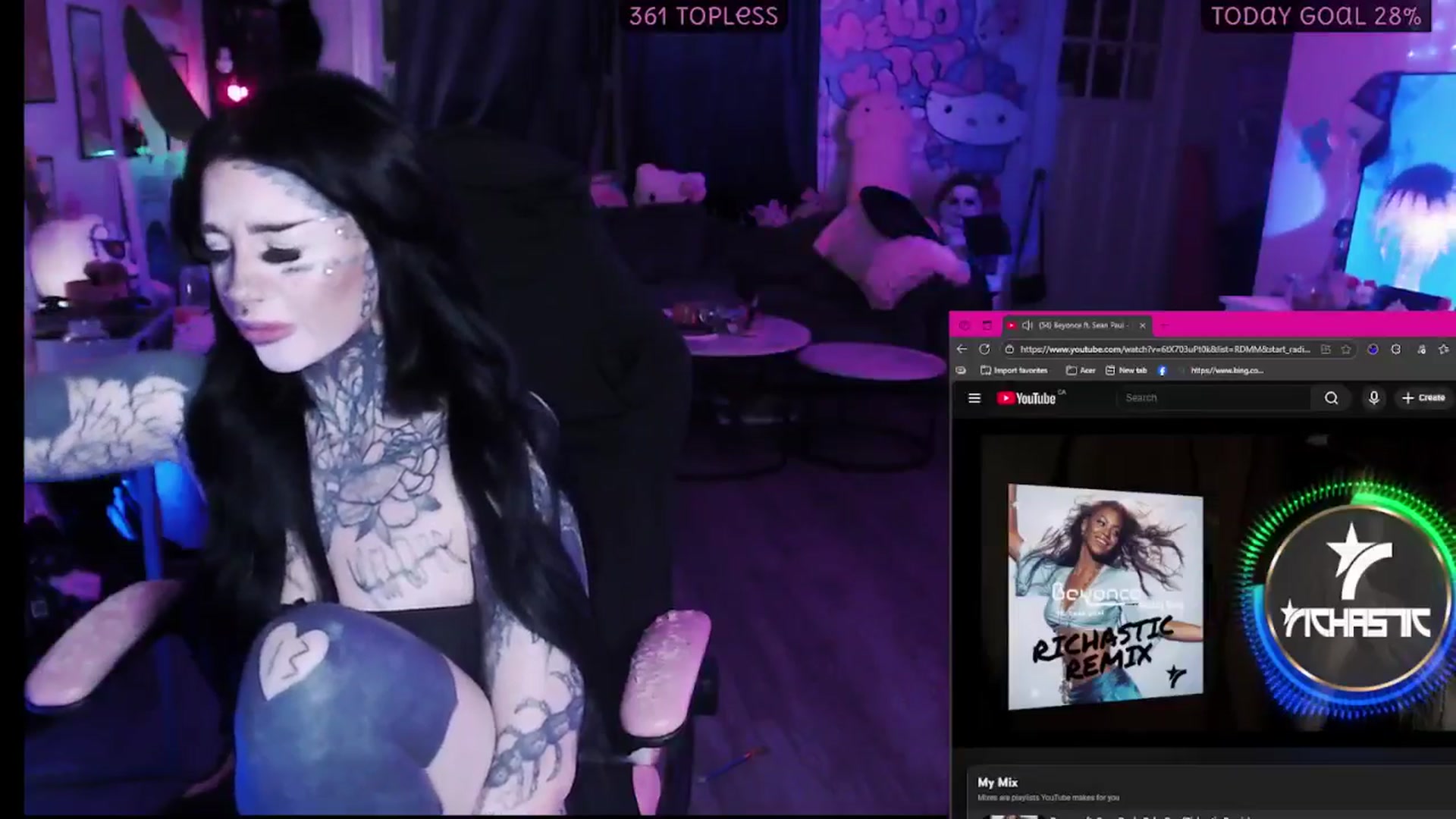 Gallery image thumbnail from Tattoobambi's myfreecams stream on, 12/02/2025, 03:34 image 14 of 20