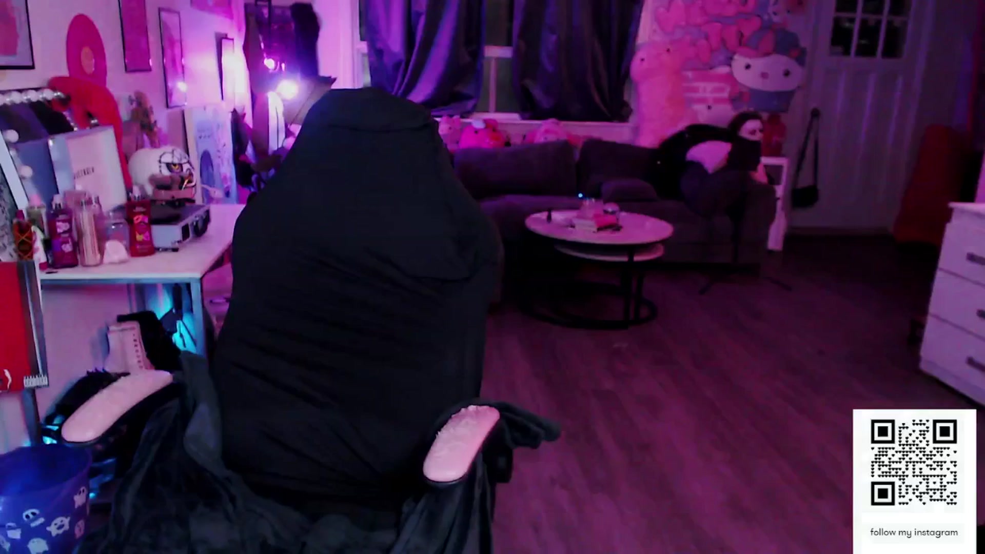 Gallery image thumbnail from Tattoobambi's myfreecams stream on, 12/20/2025, 03:06 image 14 of 20
