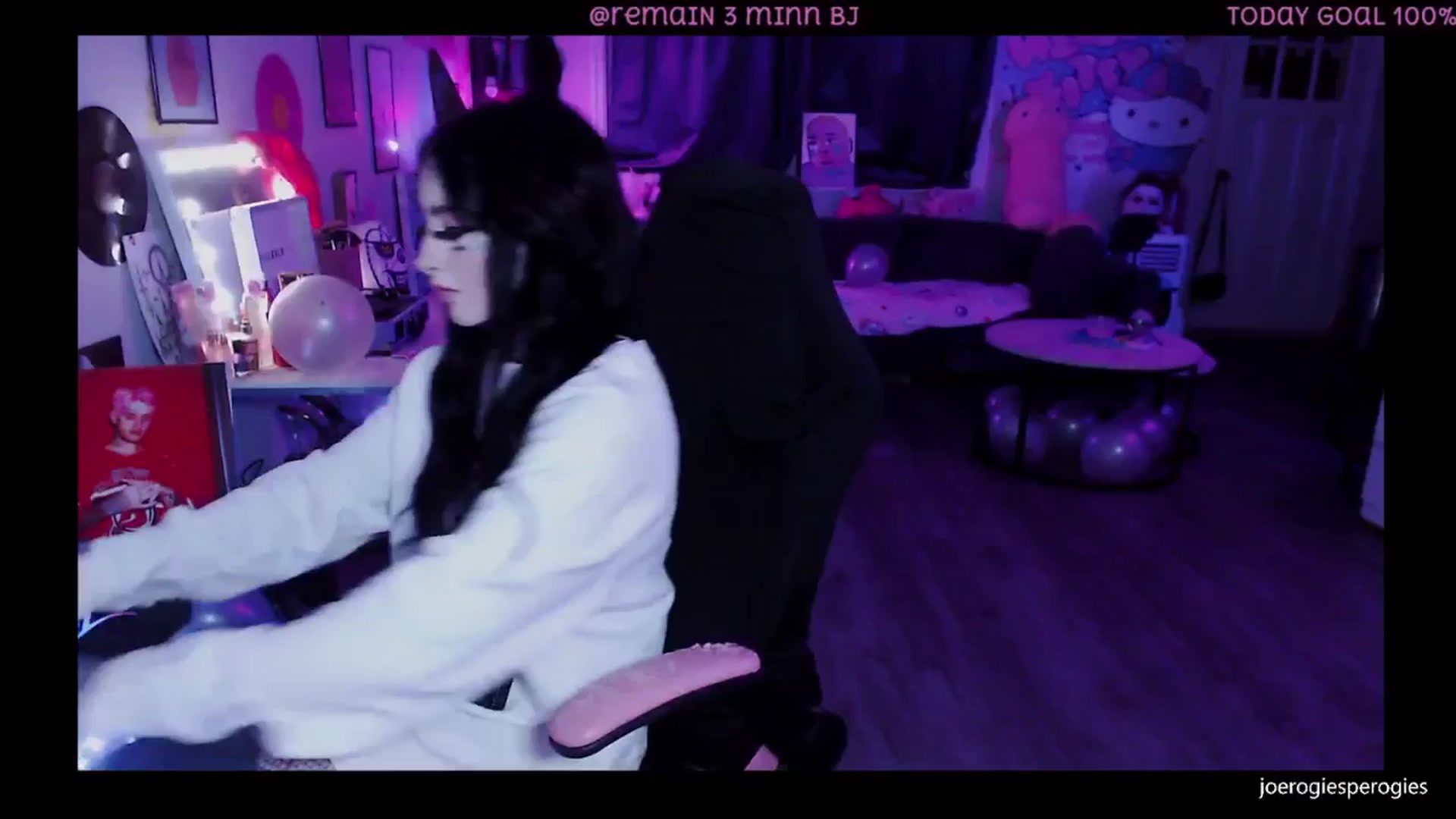 Gallery image thumbnail from Tattoobambi's myfreecams stream on, 12/31/2025, 23:29 image 2 of 20