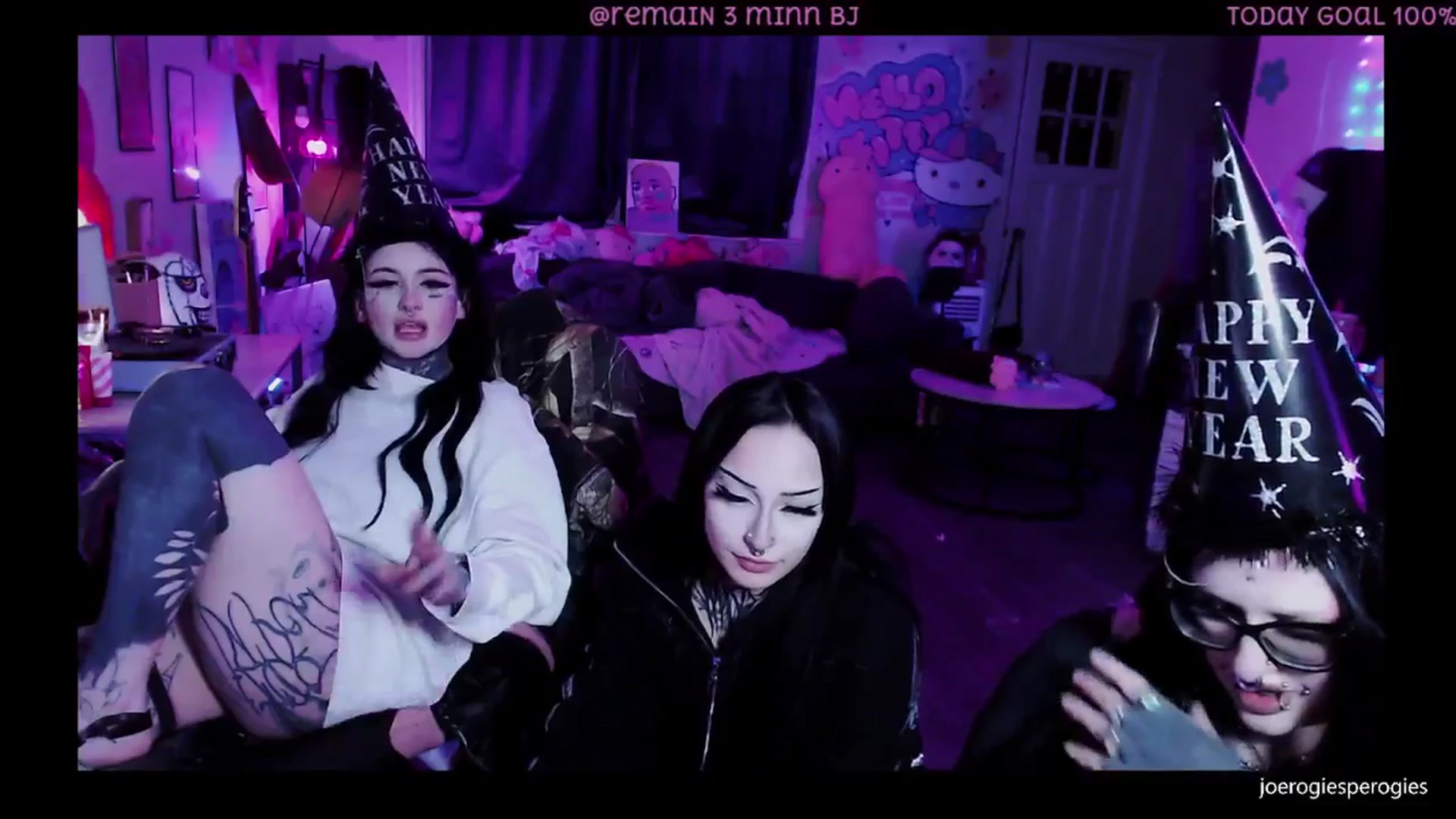 Gallery image thumbnail from Tattoobambi's myfreecams stream on, 01/01/2026, 05:08 image 8 of 20