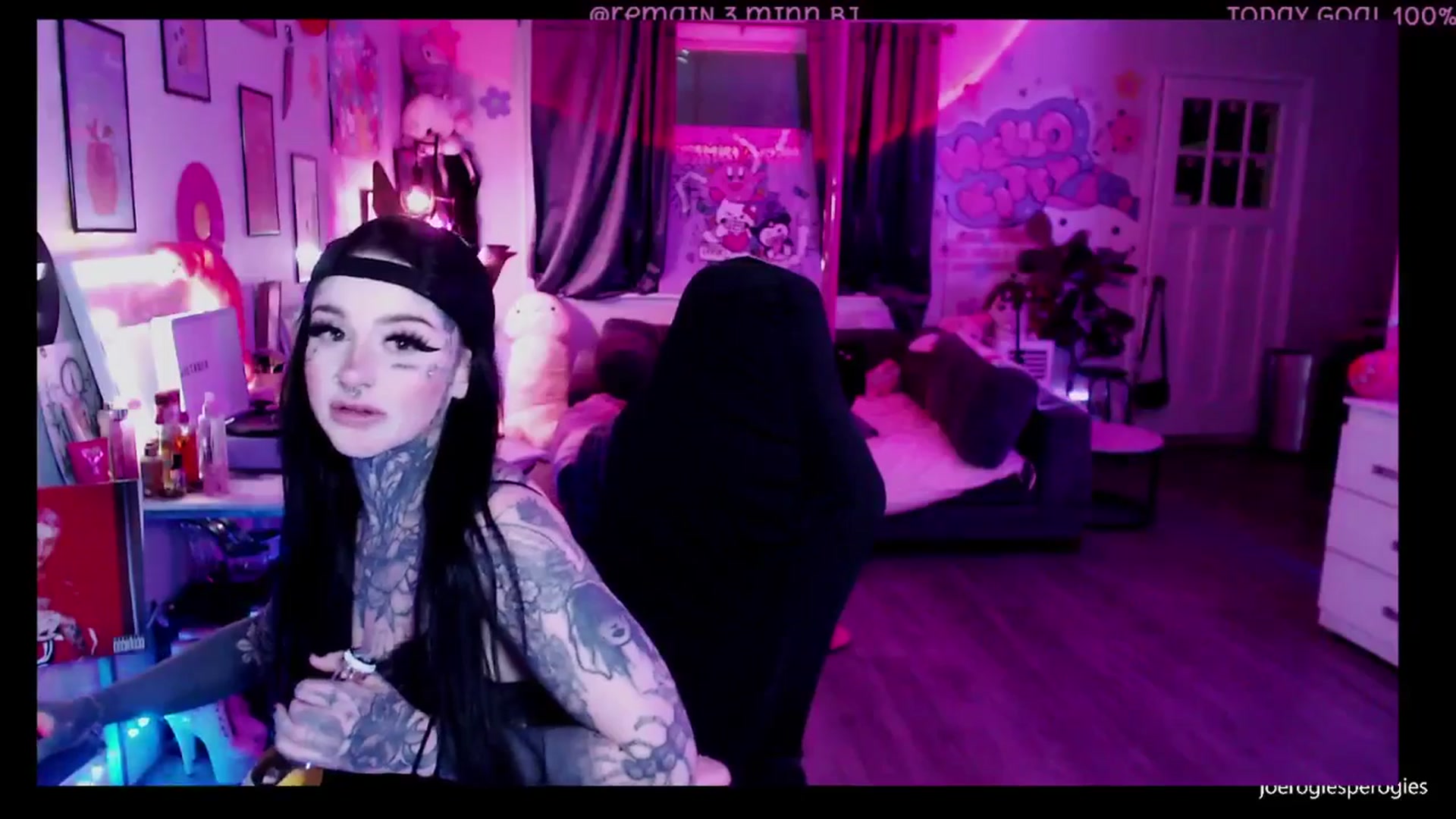Gallery image thumbnail from Tattoobambi's myfreecams stream on, 01/04/2026, 06:39 image 7 of 20