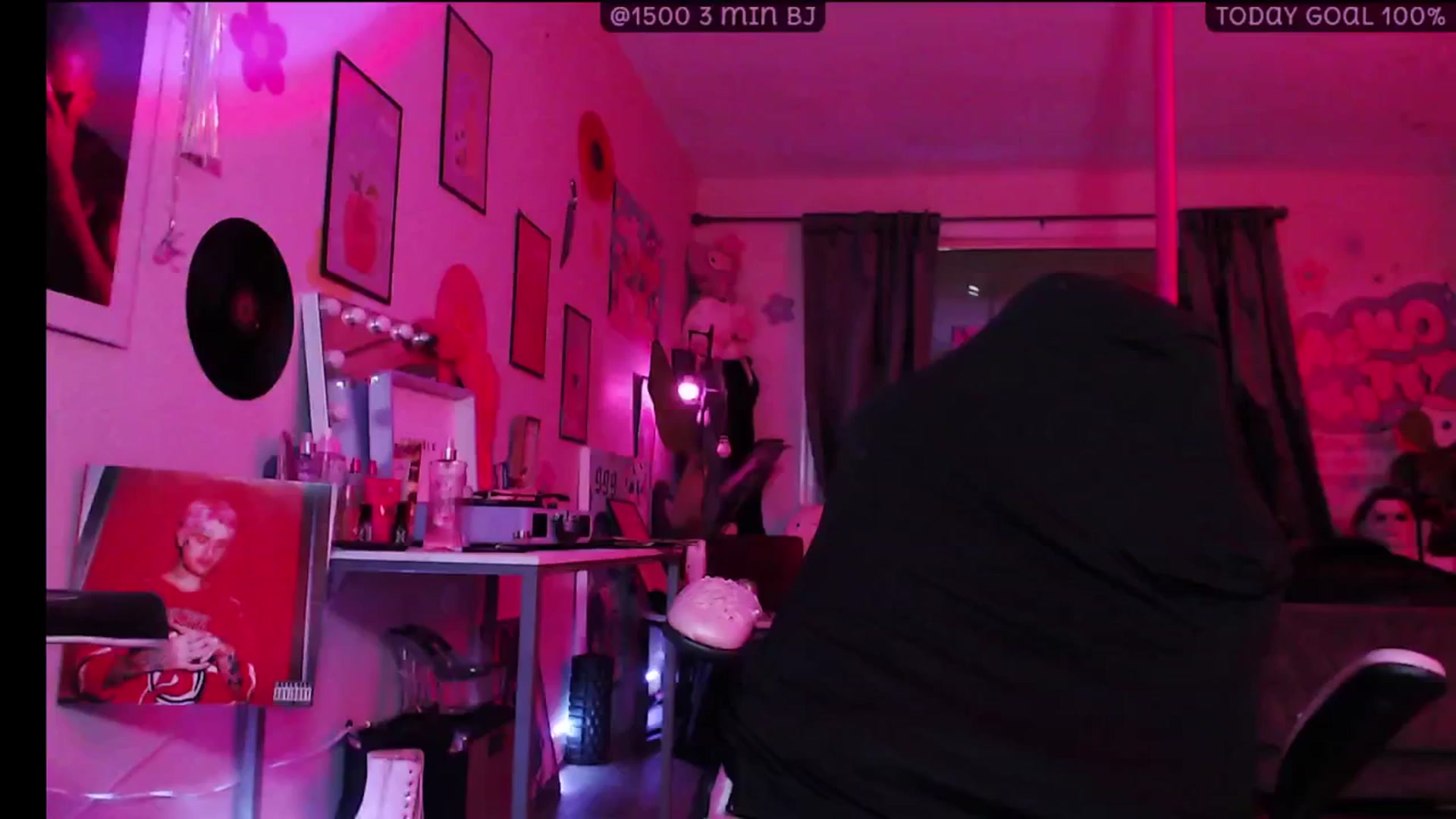 Gallery image thumbnail from Tattoobambi's myfreecams stream on, 01/11/2026, 05:51 image 9 of 20